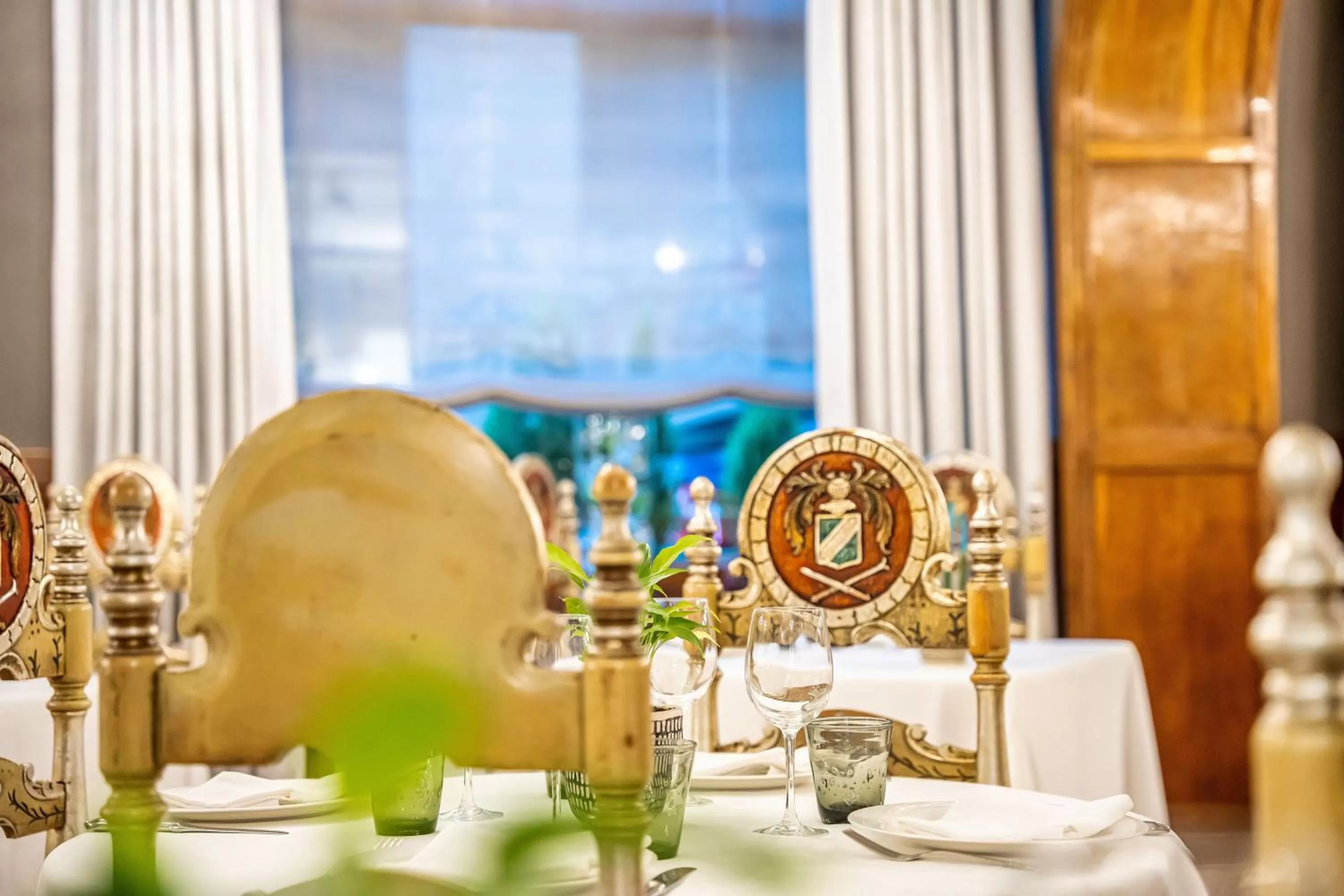 Restaurant/places to eat in Hotel Duran