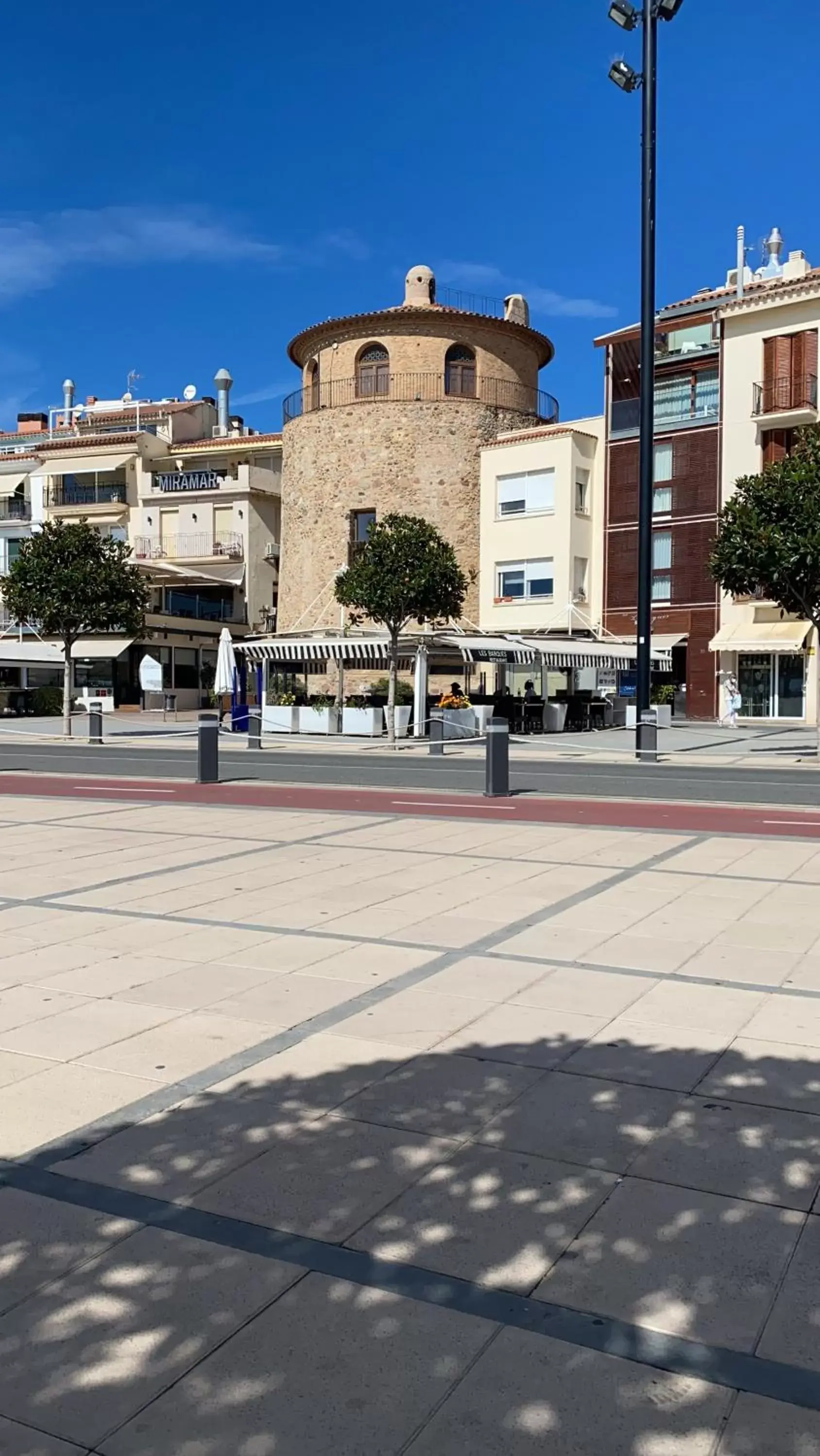 Neighbourhood, Property Building in Barri Antic Cambrils