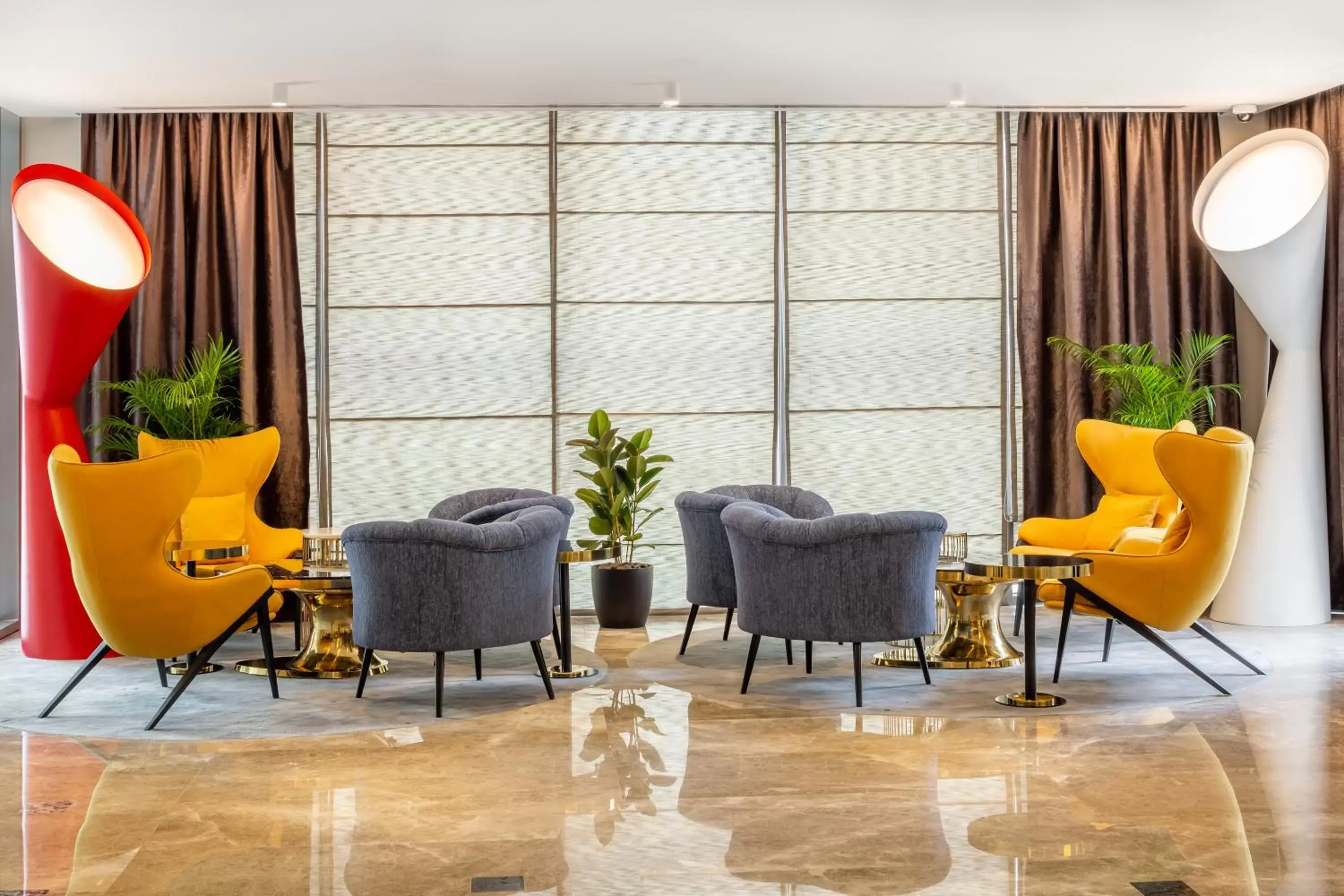 Lobby or reception in Mercure Dubai Barsha Heights Hotel Suites