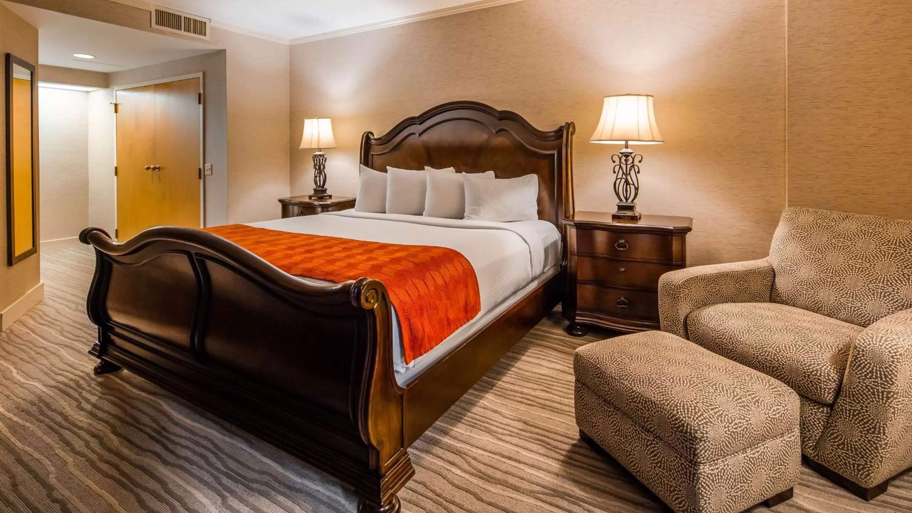 Photo of the whole room in Heritage Hotel, Golf, Spa & Conference Center, BW Premier Collection