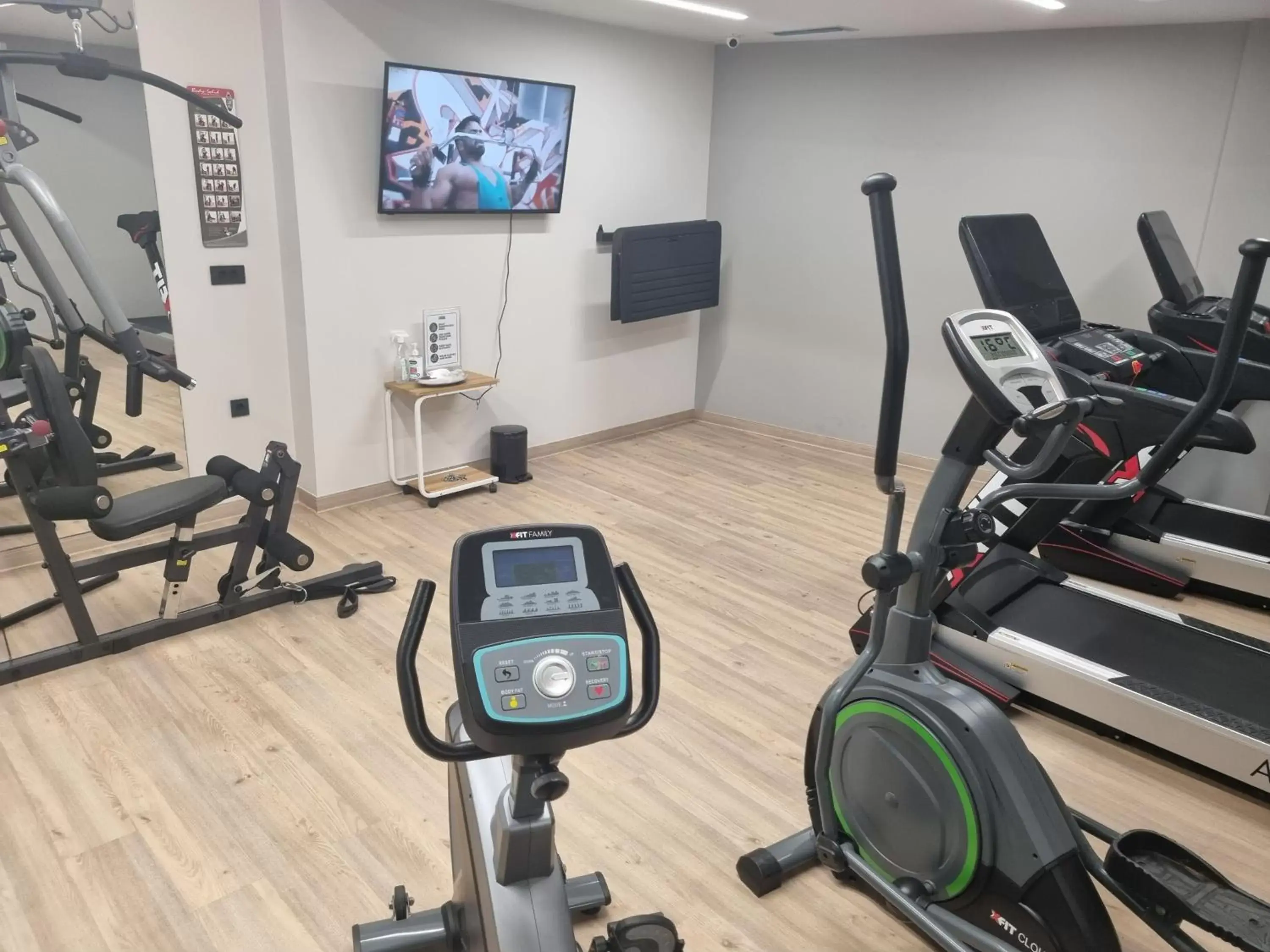 Fitness centre/facilities, Fitness Center/Facilities in Hyperion City Hotel & Spa