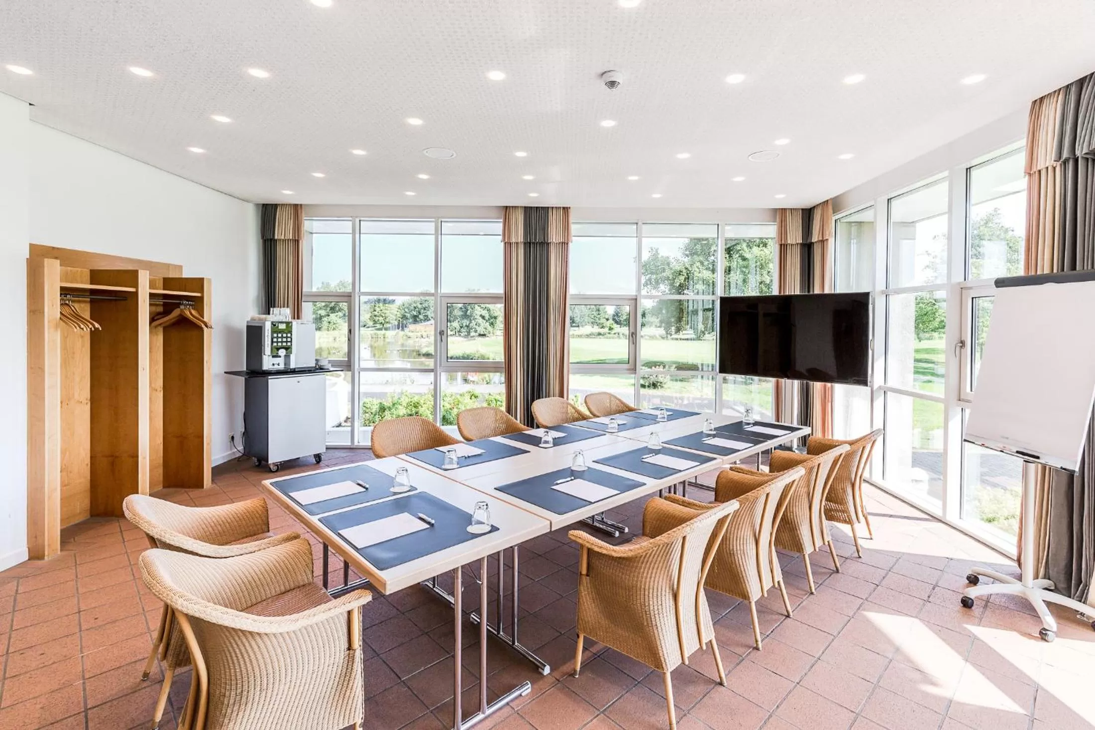 Business facilities in Golfhotel & Restaurant Lindenhof