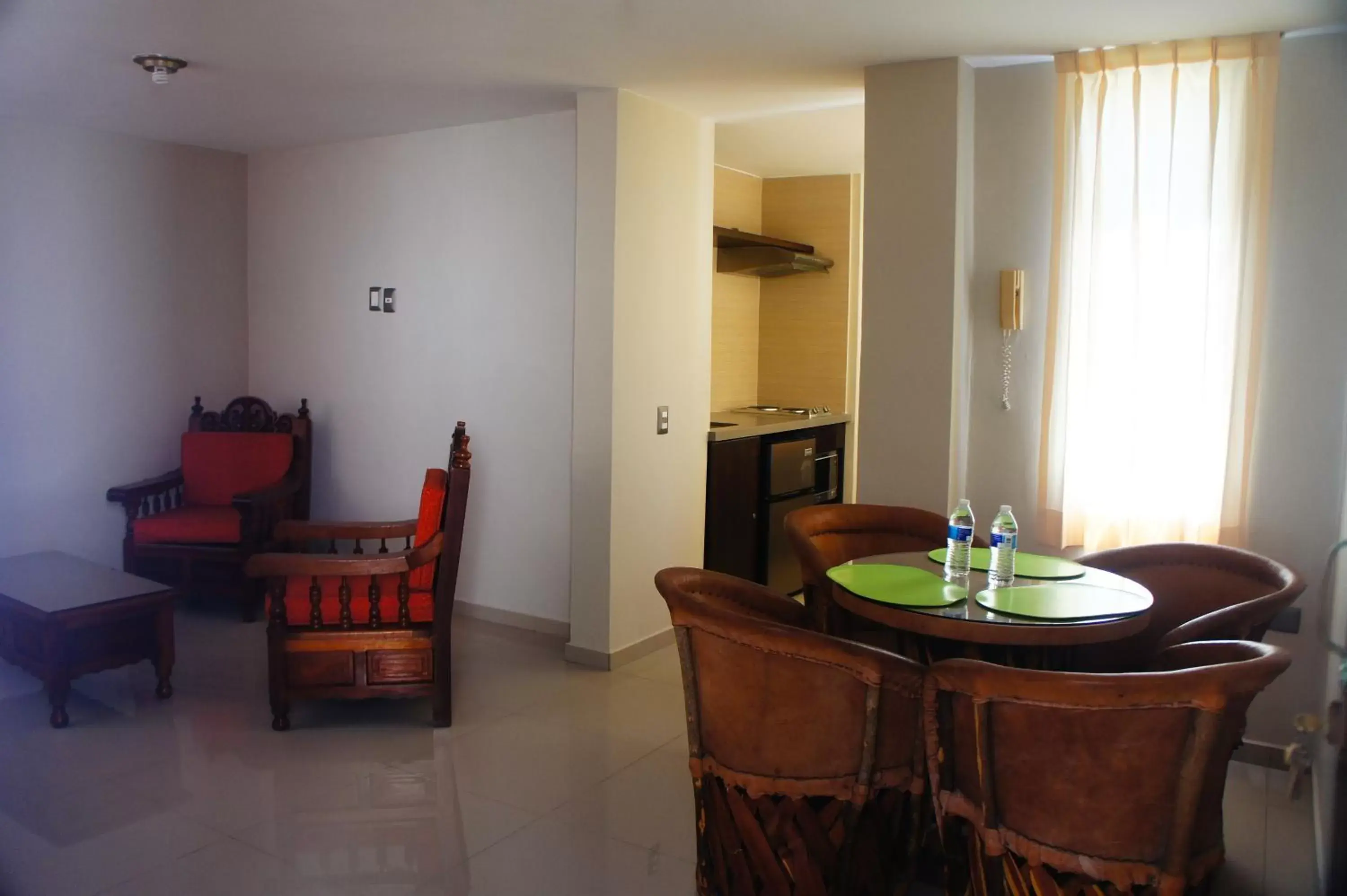 Living room, Dining Area in Suites San Luis