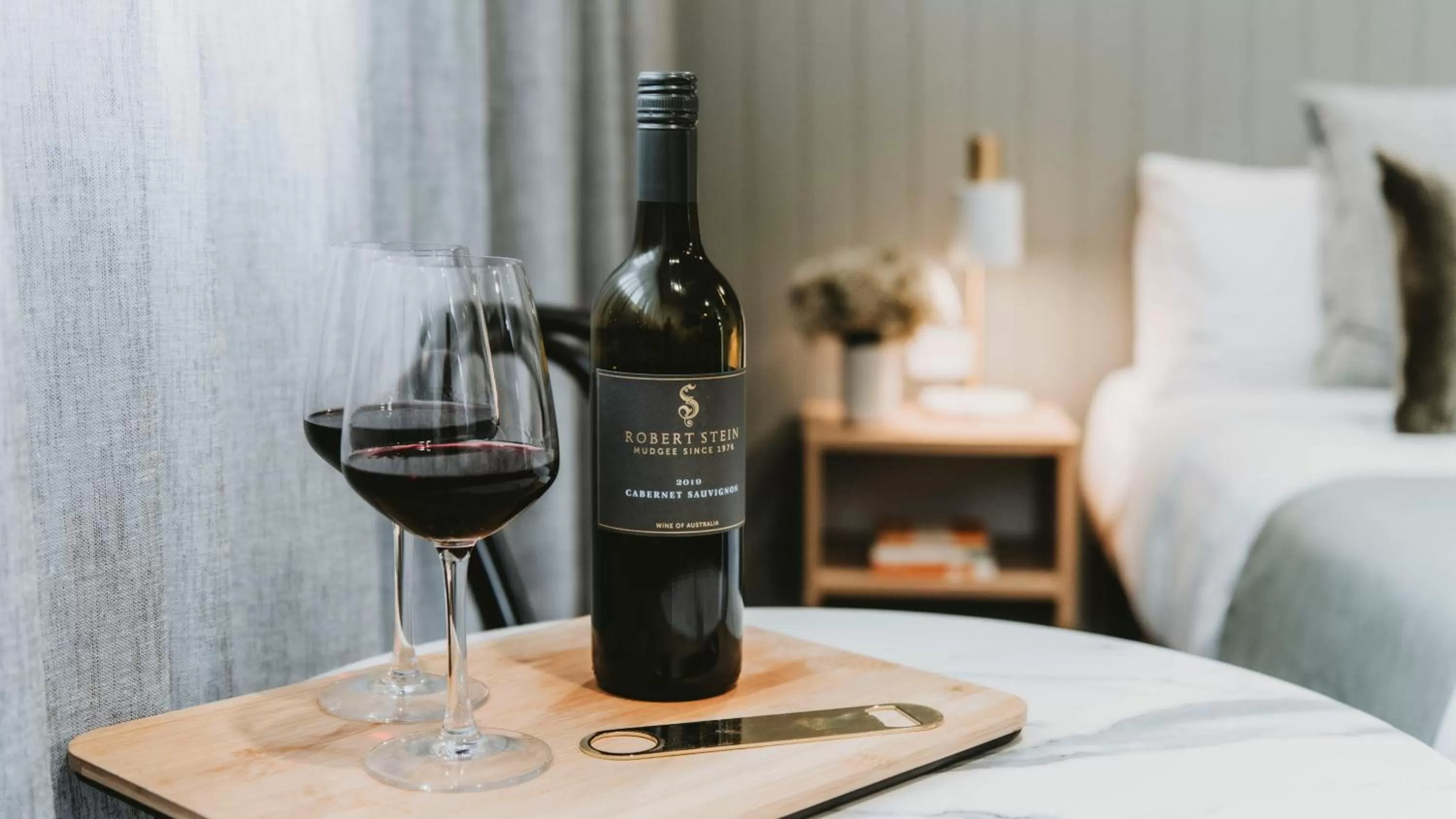 Alcoholic drinks, Drinks in Aden Hotel Mudgee