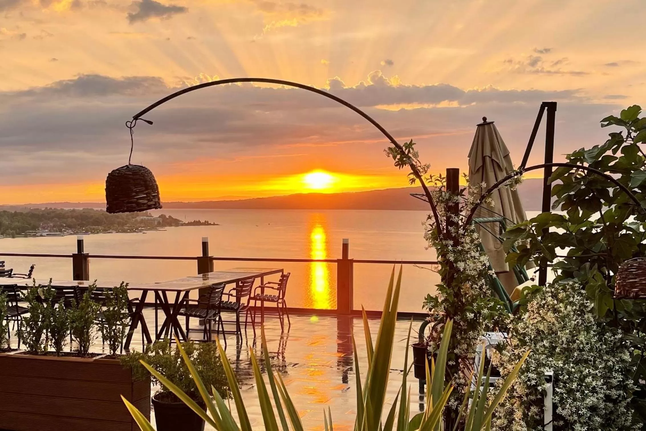 Natural landscape, Sunrise/Sunset in Sapanca Villa Suite Boutique Hotel