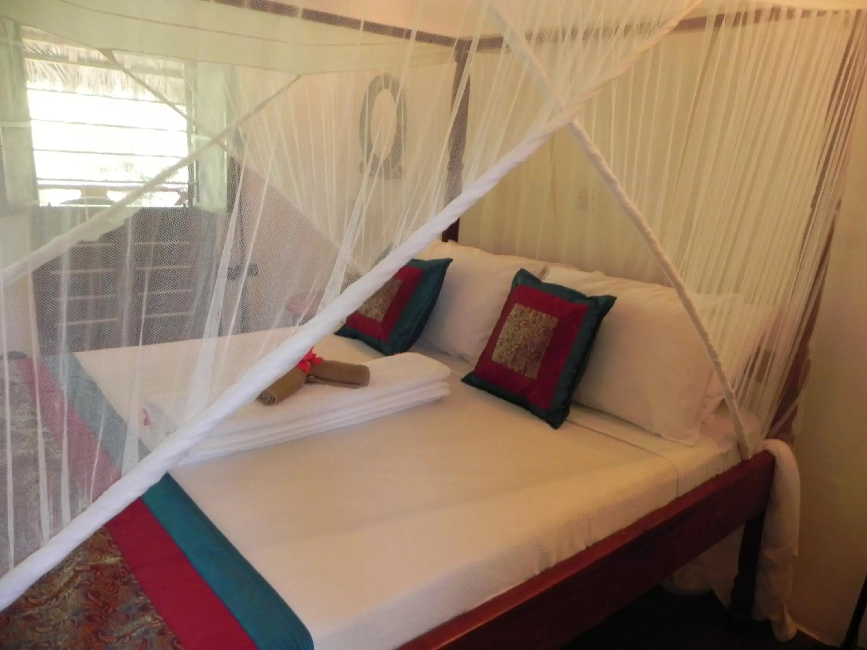 Bedroom, Bed in Langi Langi Beach Bungalows