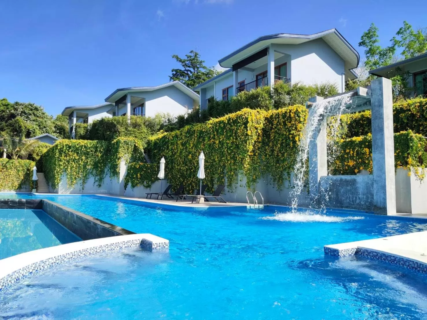 Swimming pool in Khaolak Blue Sky Villa