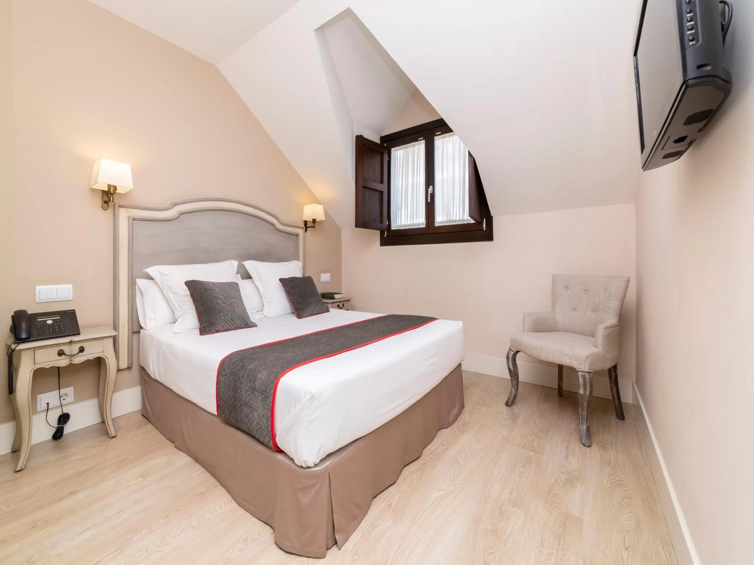 Bedroom, Bed in Hotel Altora