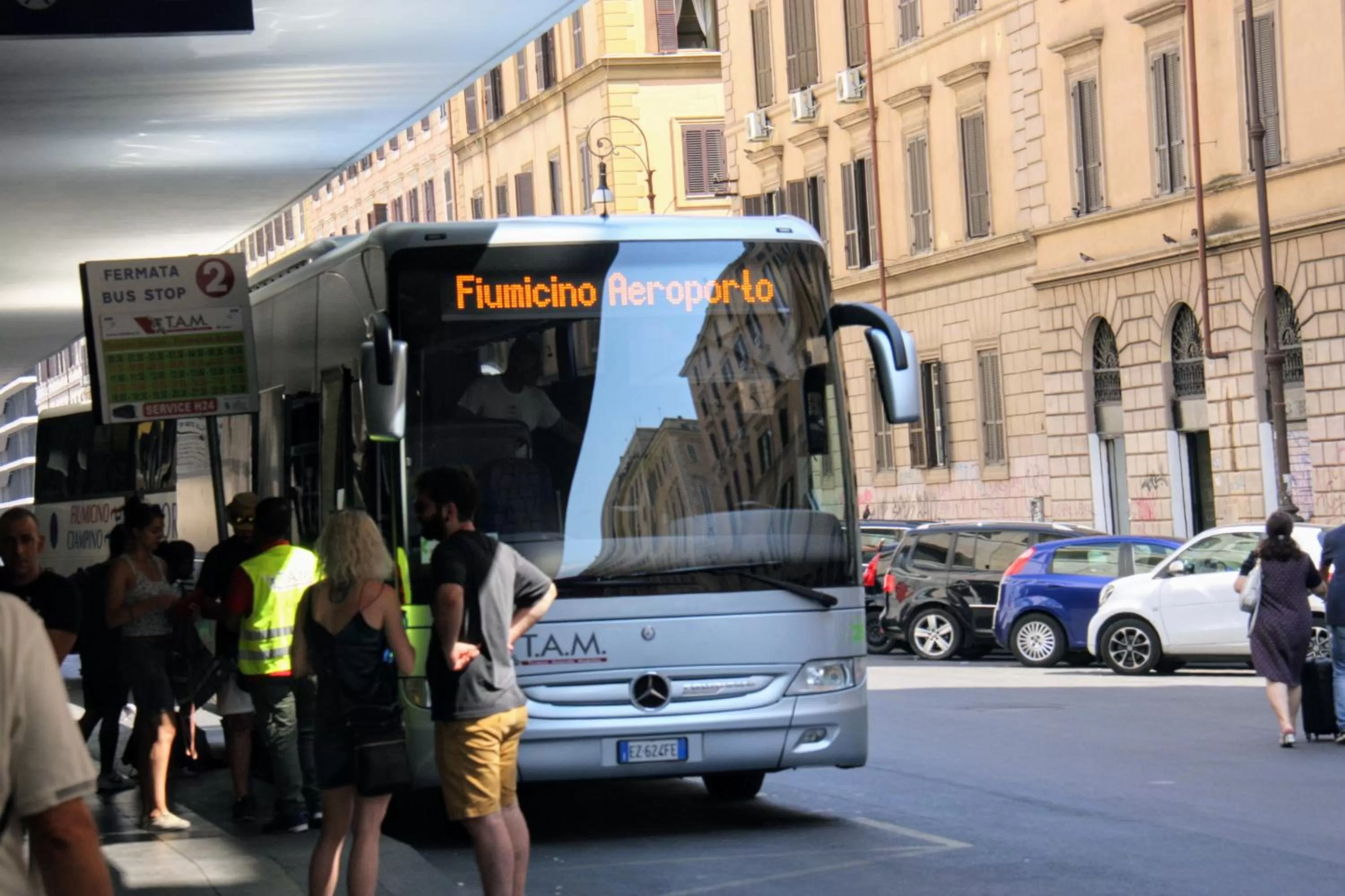 shuttle in B&B La Casa Di Patty