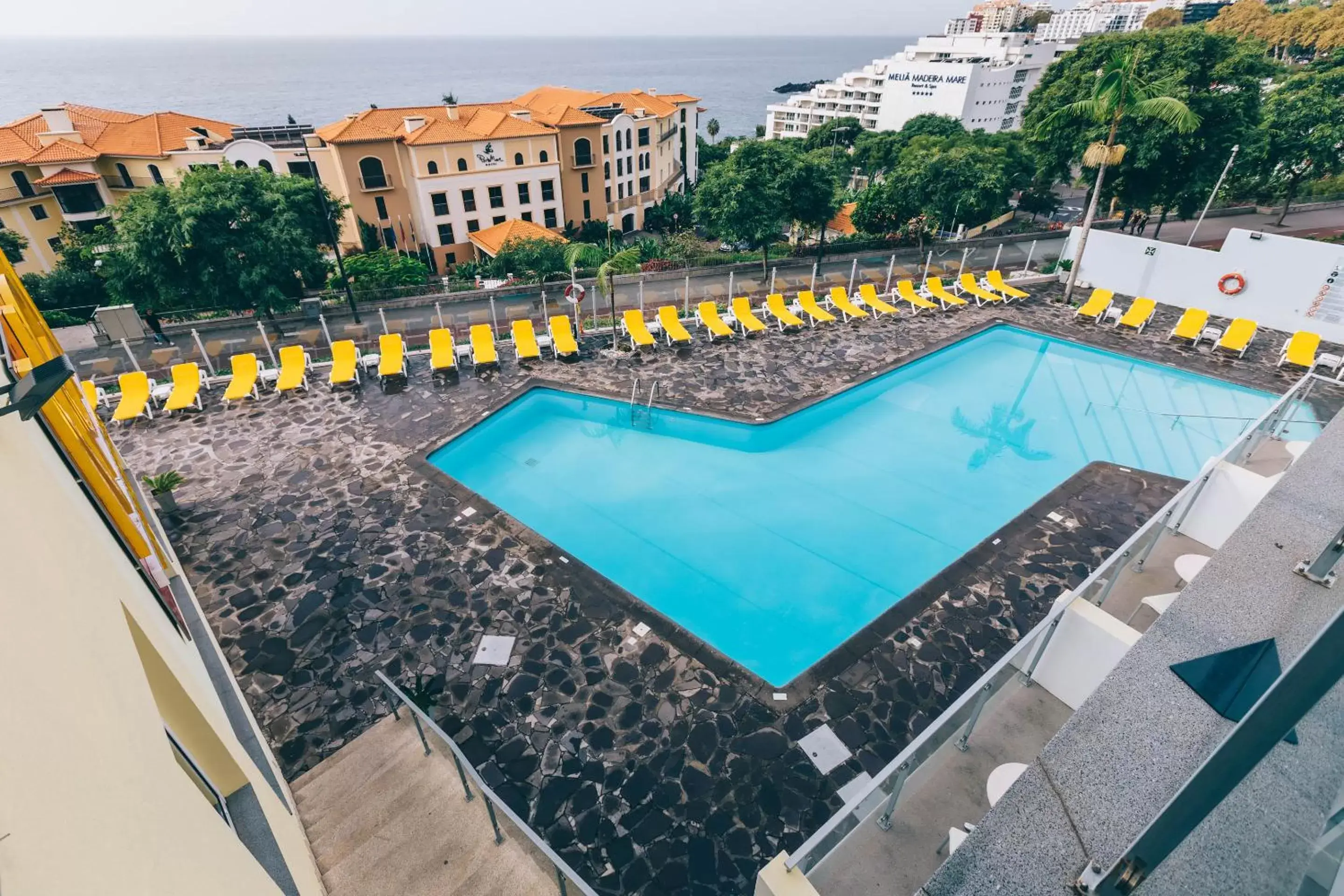 Swimming pool, Pool View in Muthu Raga Madeira Hotel