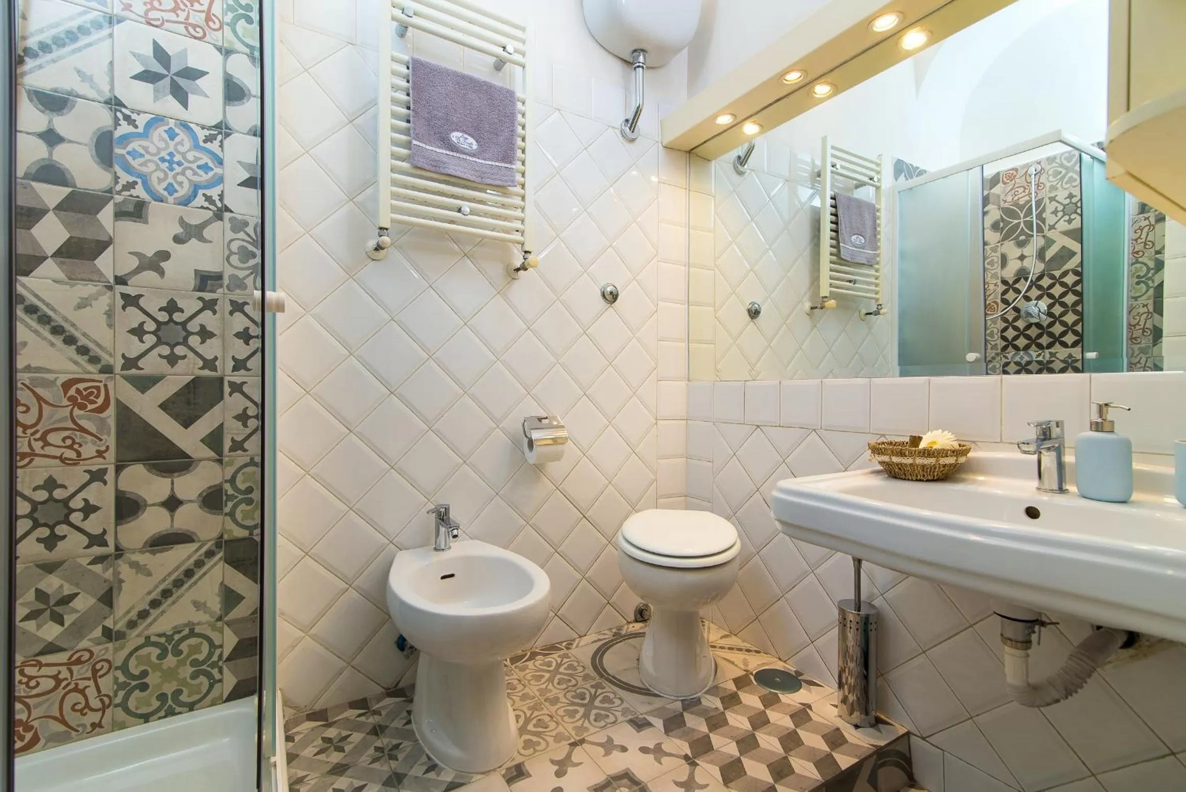 Bathroom in B&B Arco Di Gallieno