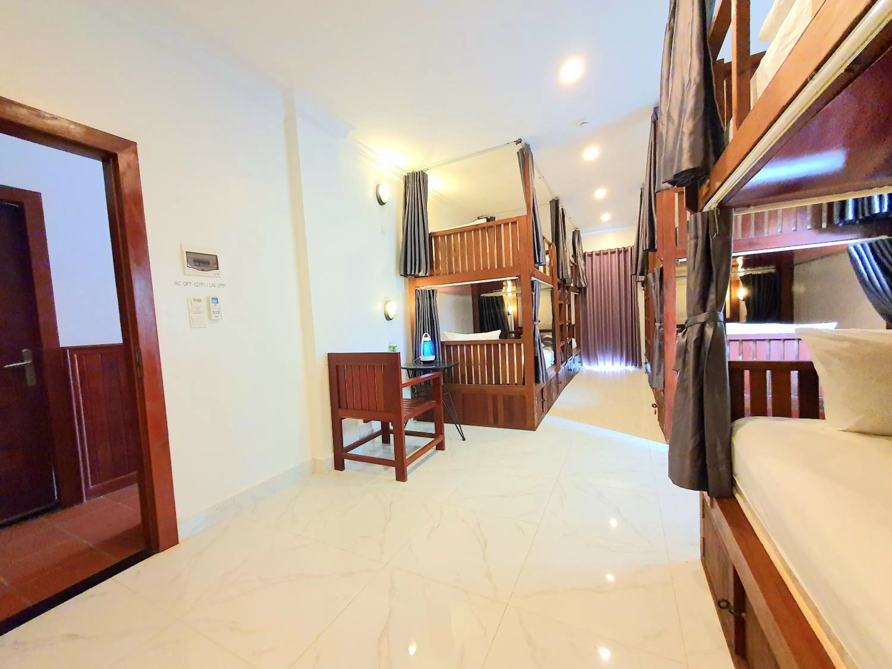 bunk bed in Long Night Siem Reap Hotel