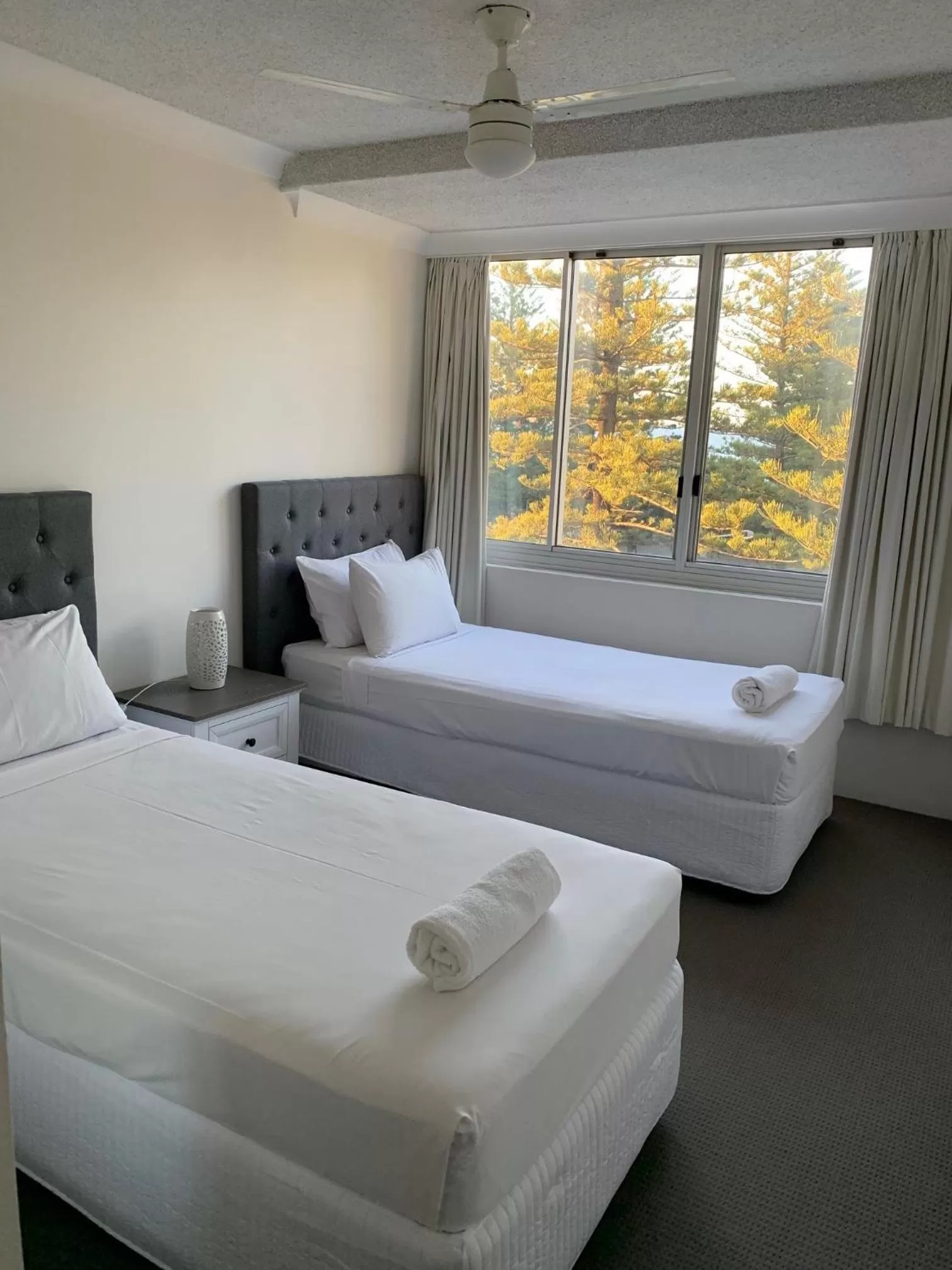 Bedroom, Bed in Pacific Regis Beachfront Holiday Apartments