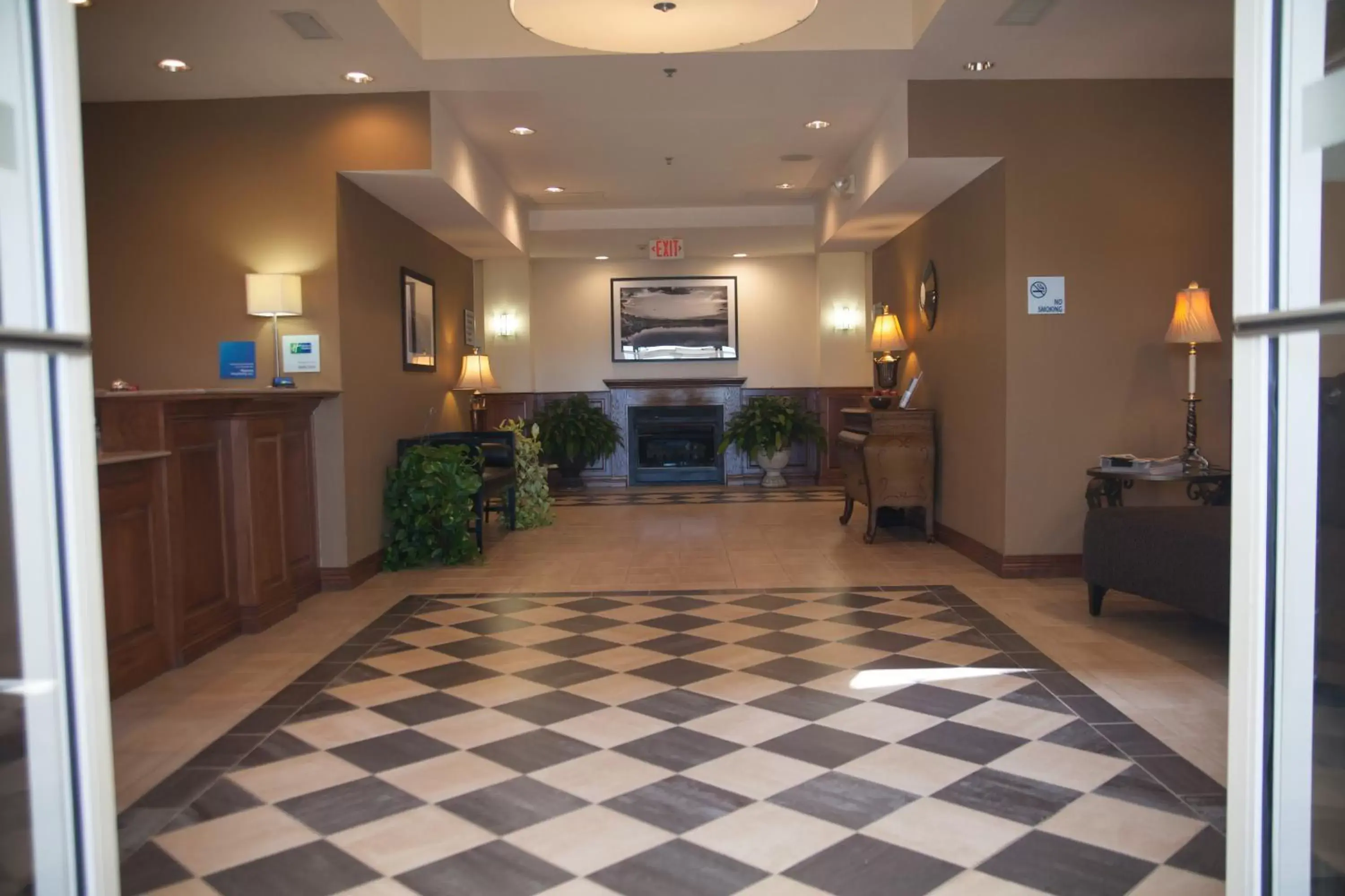 Property building, Lobby/Reception in Holiday Inn Express Hotels & Suites Mountain Home, an IHG Hotel