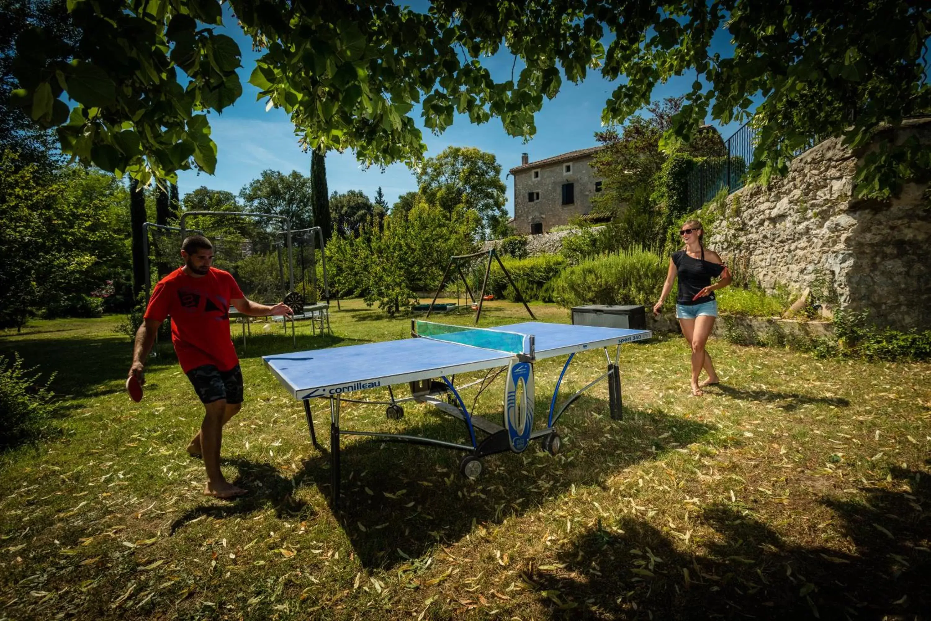 Table Tennis in Logis des Magnans -Les terrasses du Coutach -