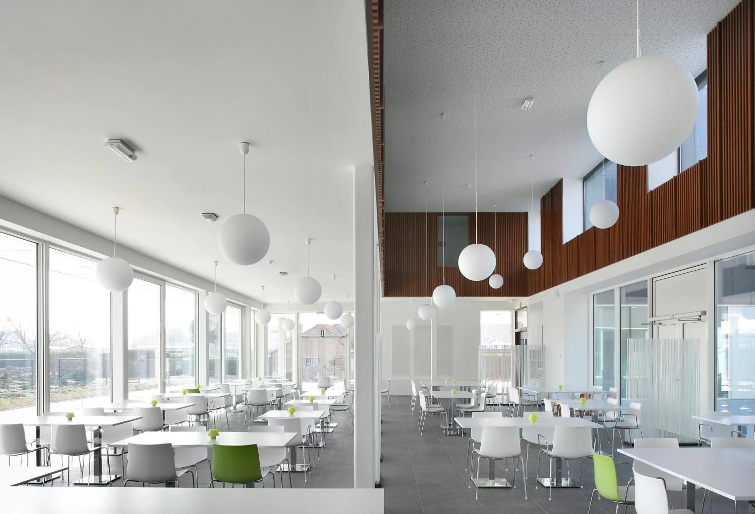 Restaurant/places to eat in Hotel Middelpunt - Gratis Parking - Ontbijt inbegrepen! Nieuwjaarsbrunch 01 januari