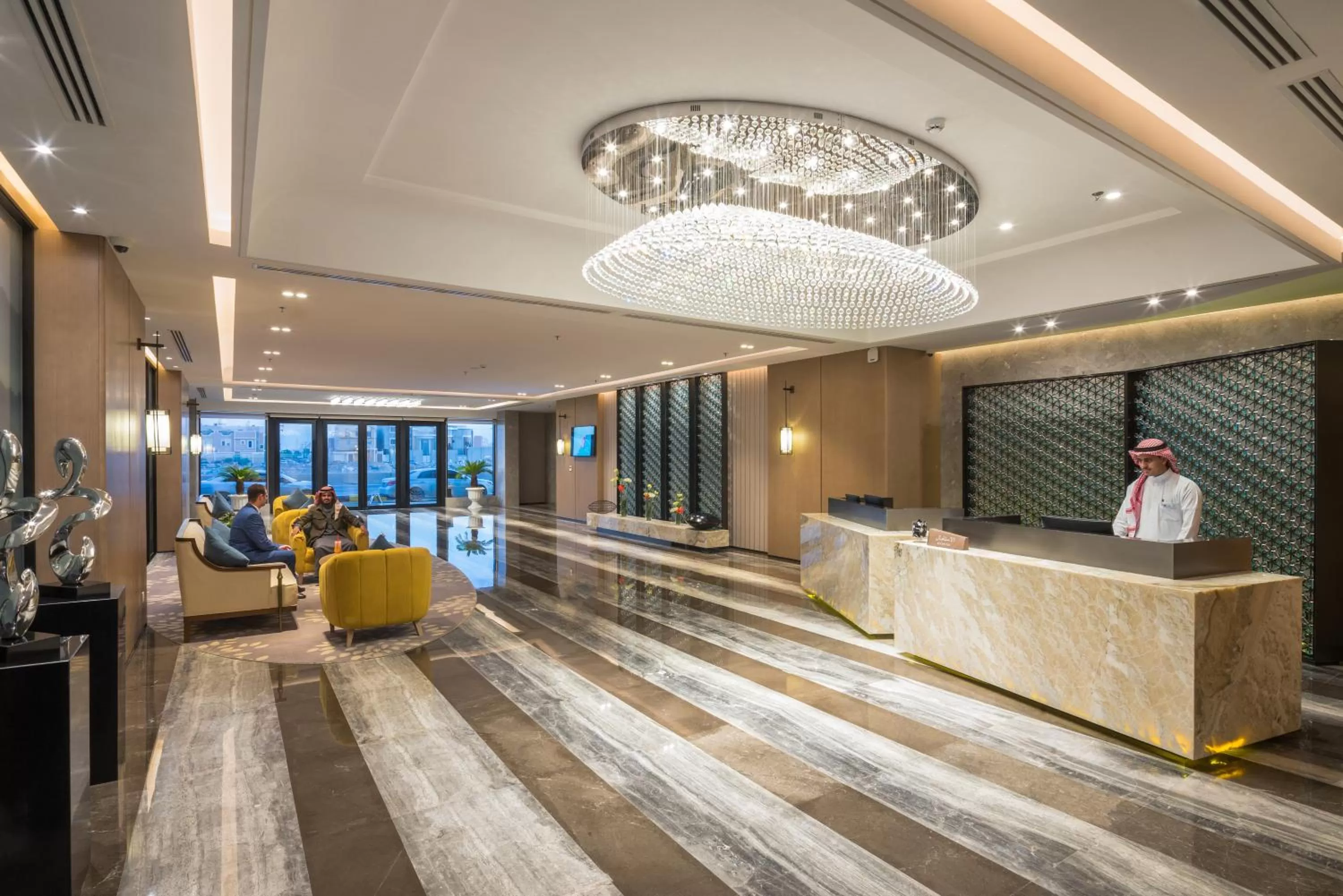 Staff in Aber Al Munsiyah