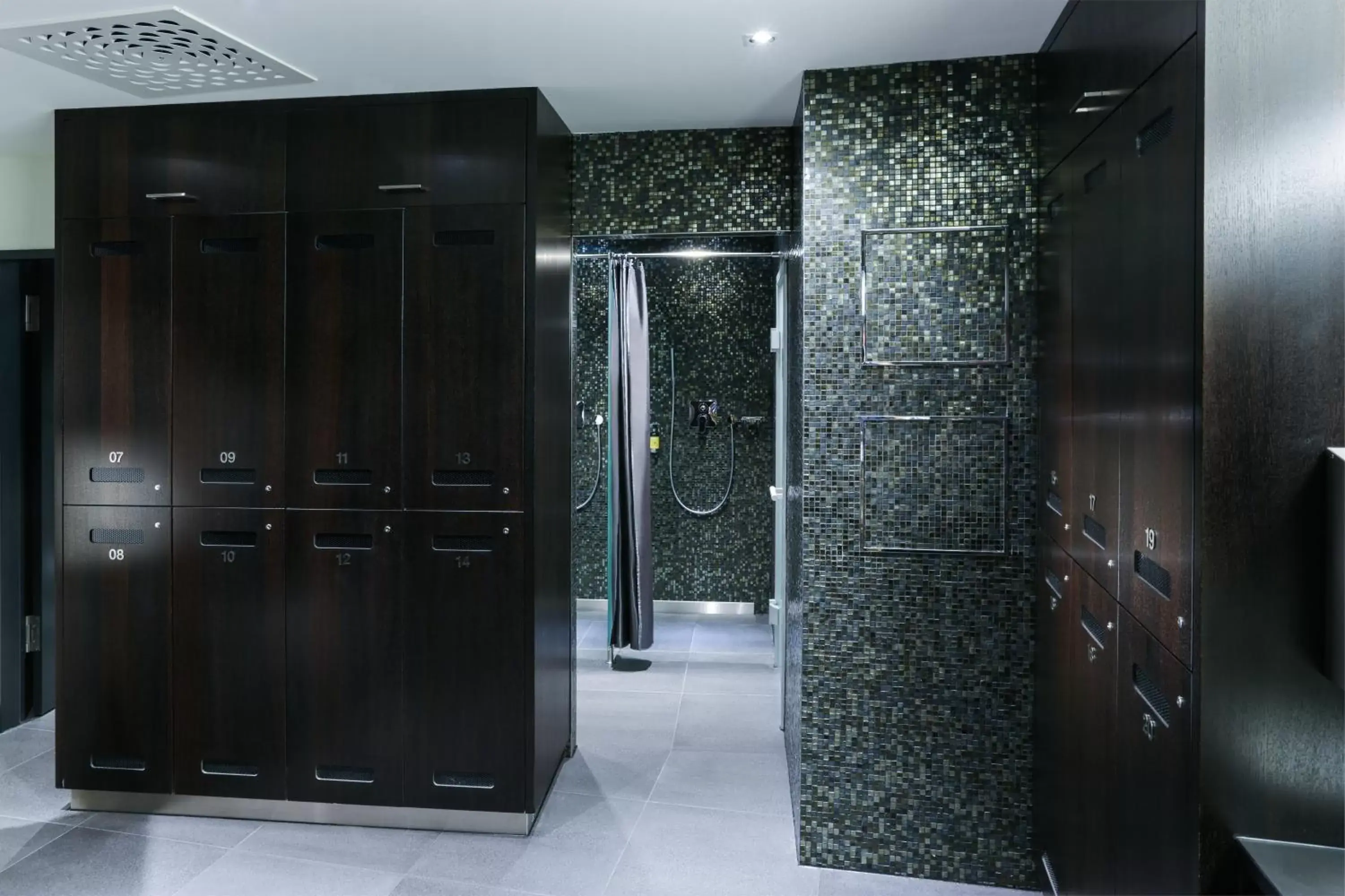 Spa and wellness centre/facilities, Bathroom in The Passage - Urban Retreat