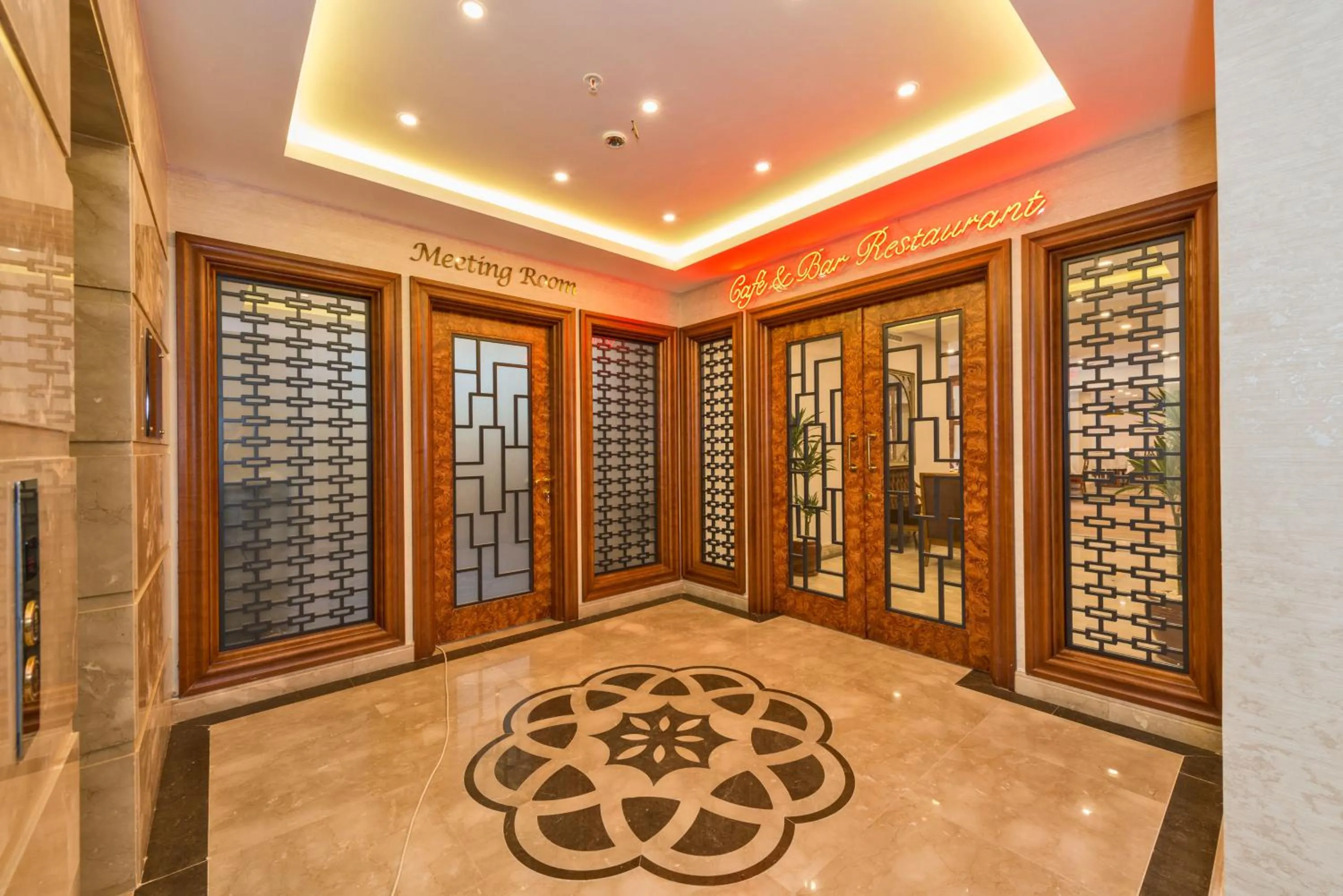 Decorative detail in Glorious Hotel