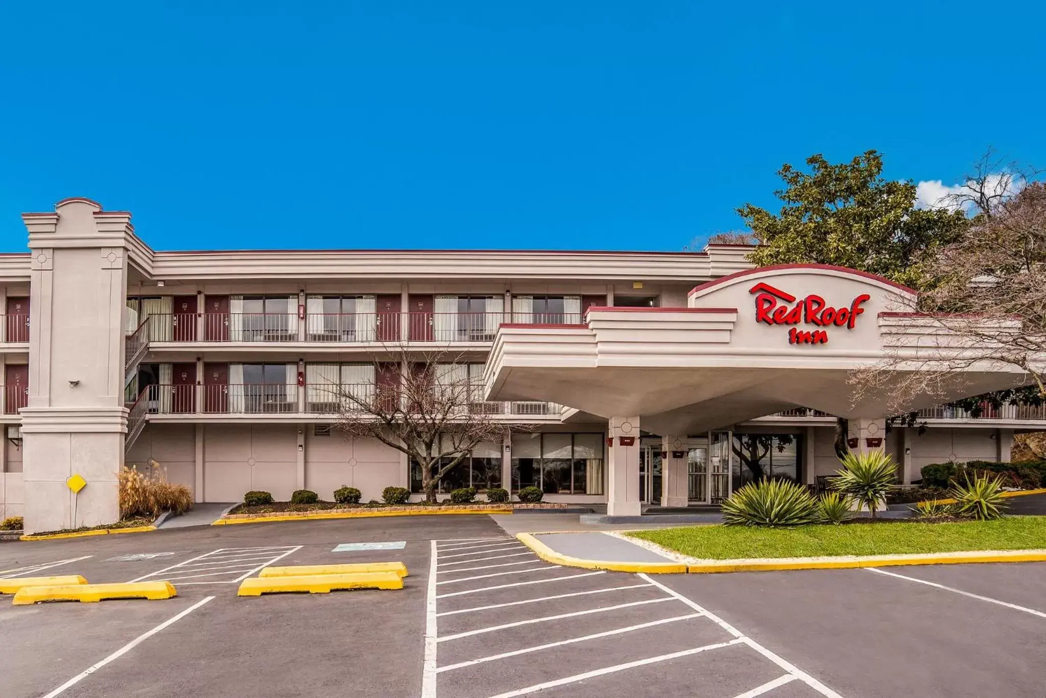 Property Building in Red Roof Inn Baltimore South Glen Burnie