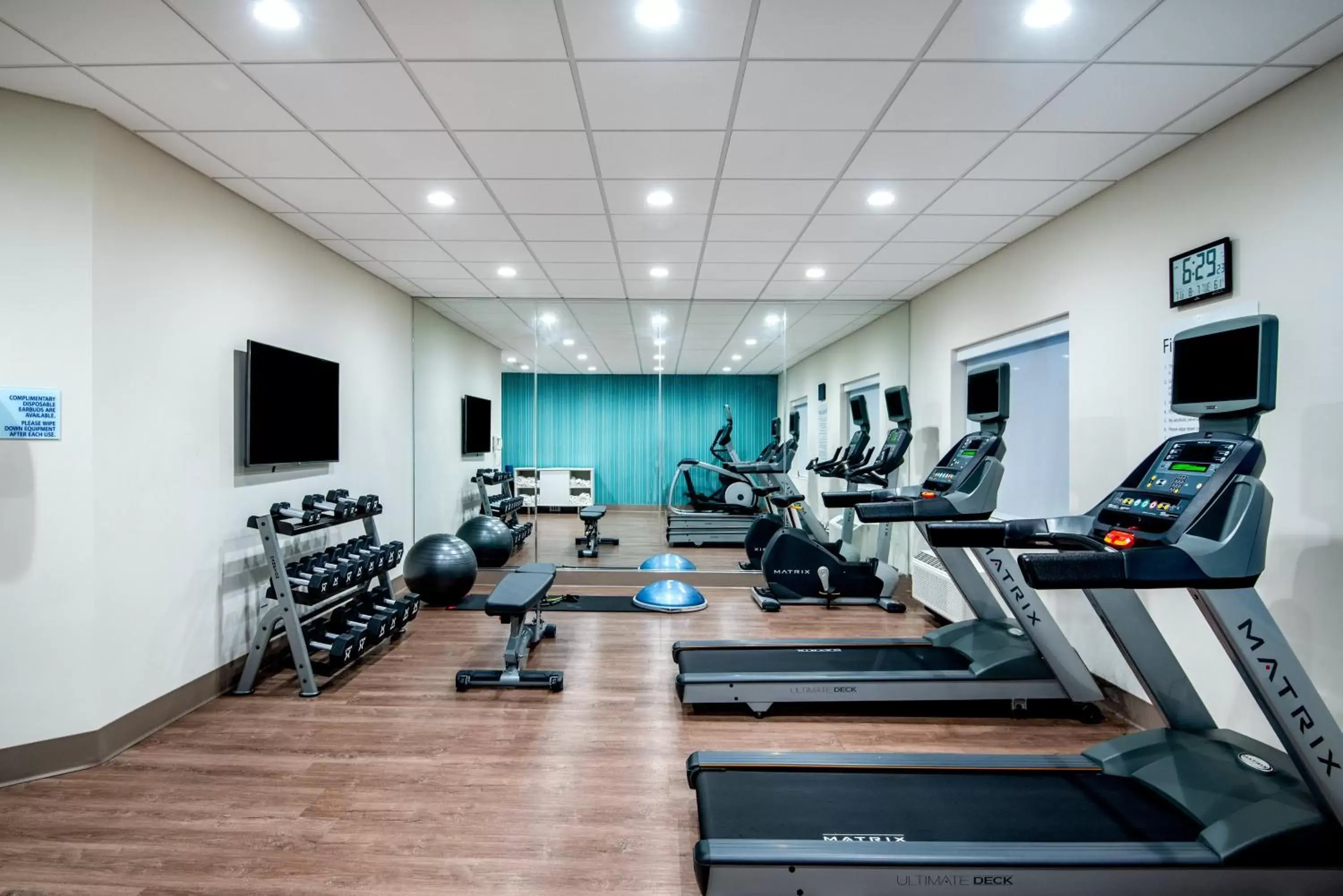 Fitness centre/facilities, Fitness Center/Facilities in Holiday Inn Express & Suites - Punta Gorda, an IHG Hotel