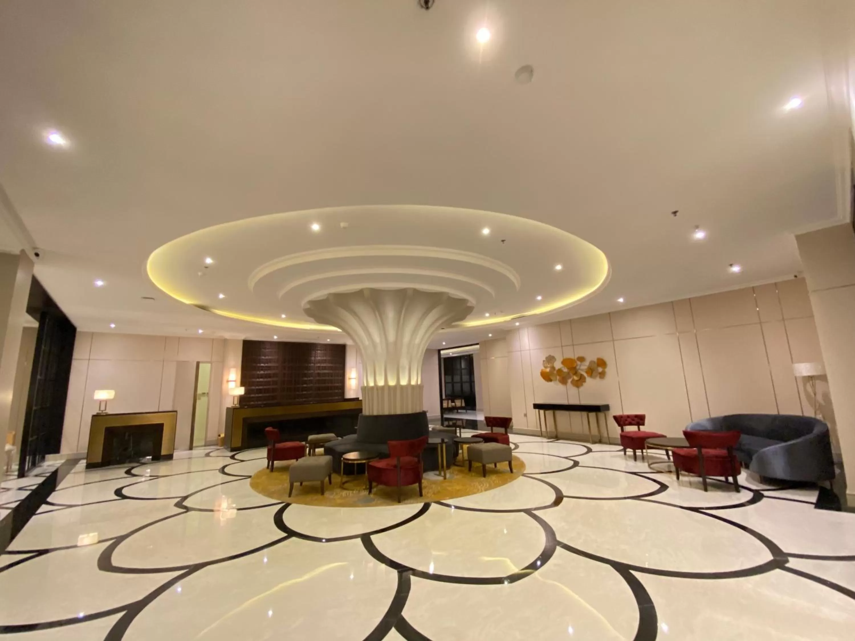 Seating area, Lobby/Reception in Maia Hotel Jakarta