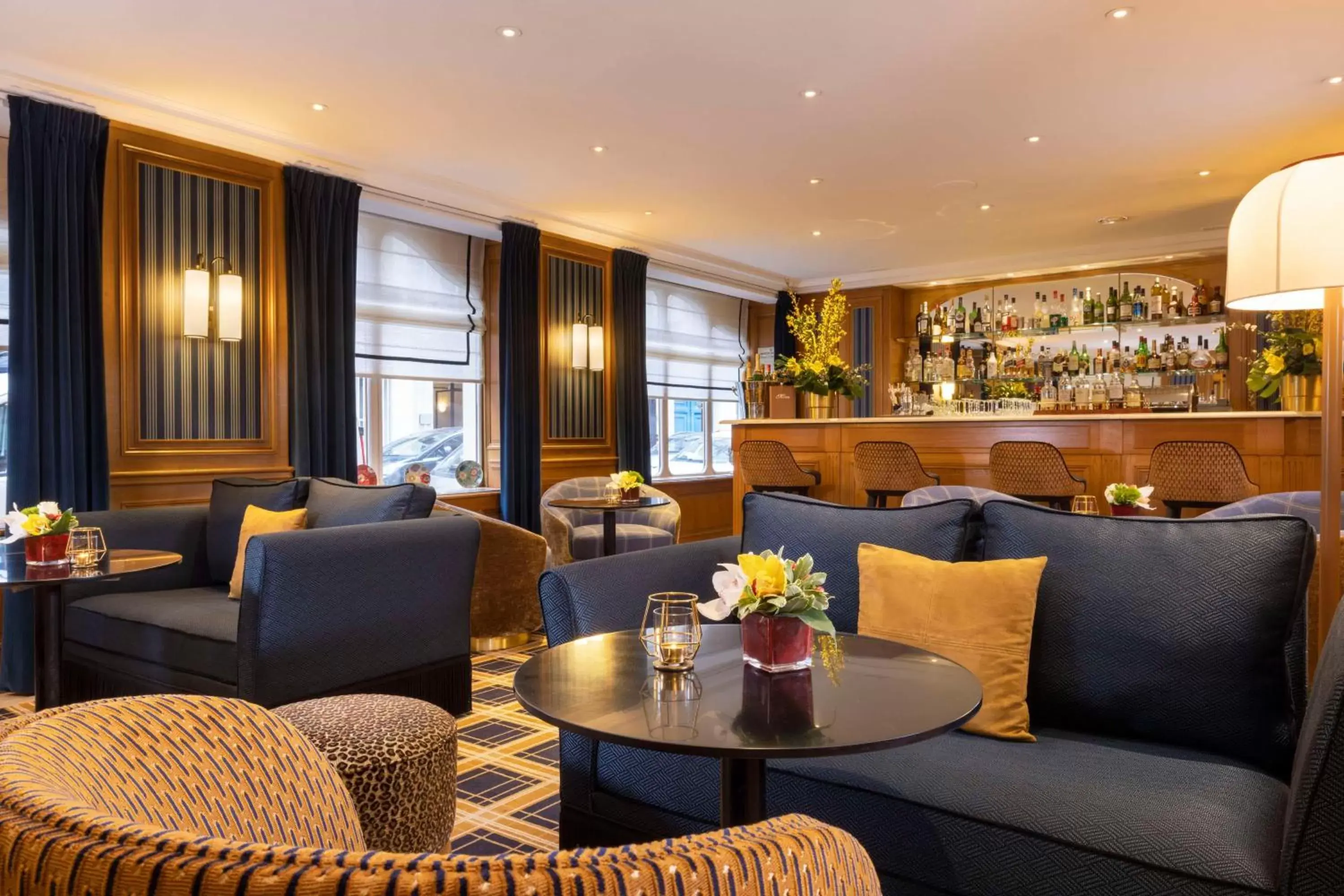 Lounge or bar, Lounge/Bar in Hôtel Horset Opéra, Best Western Premier Collection