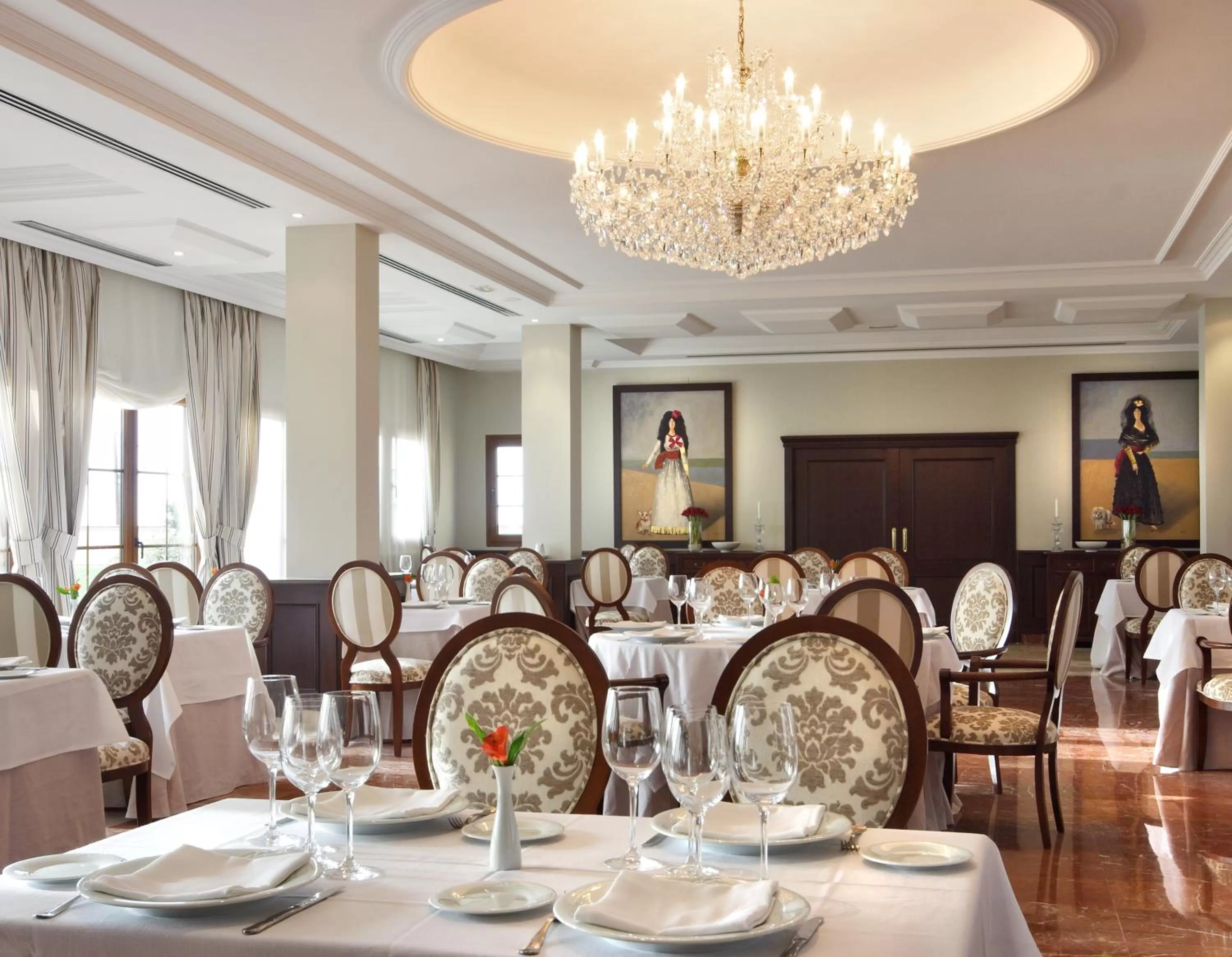 Restaurant/places to eat in Hotel Cándido