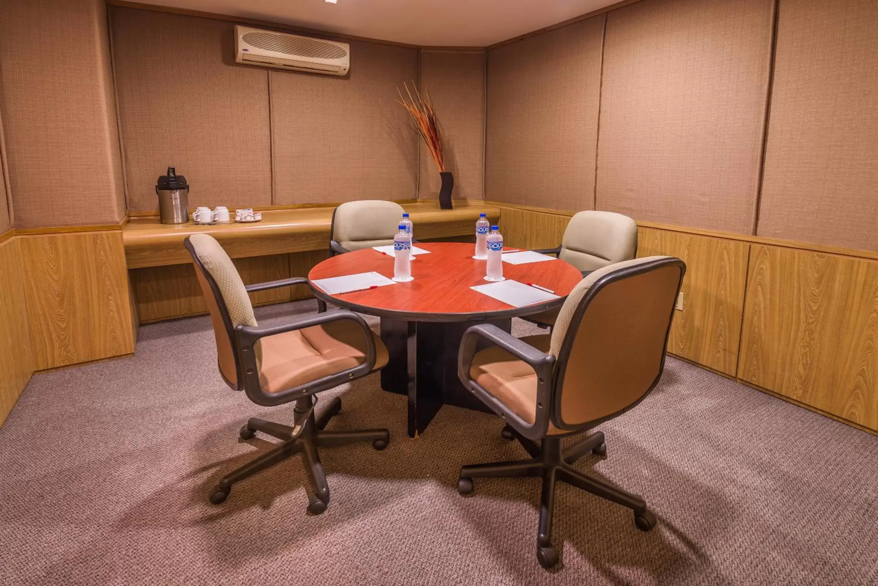 Business facilities in Ramada Hola Culiacan