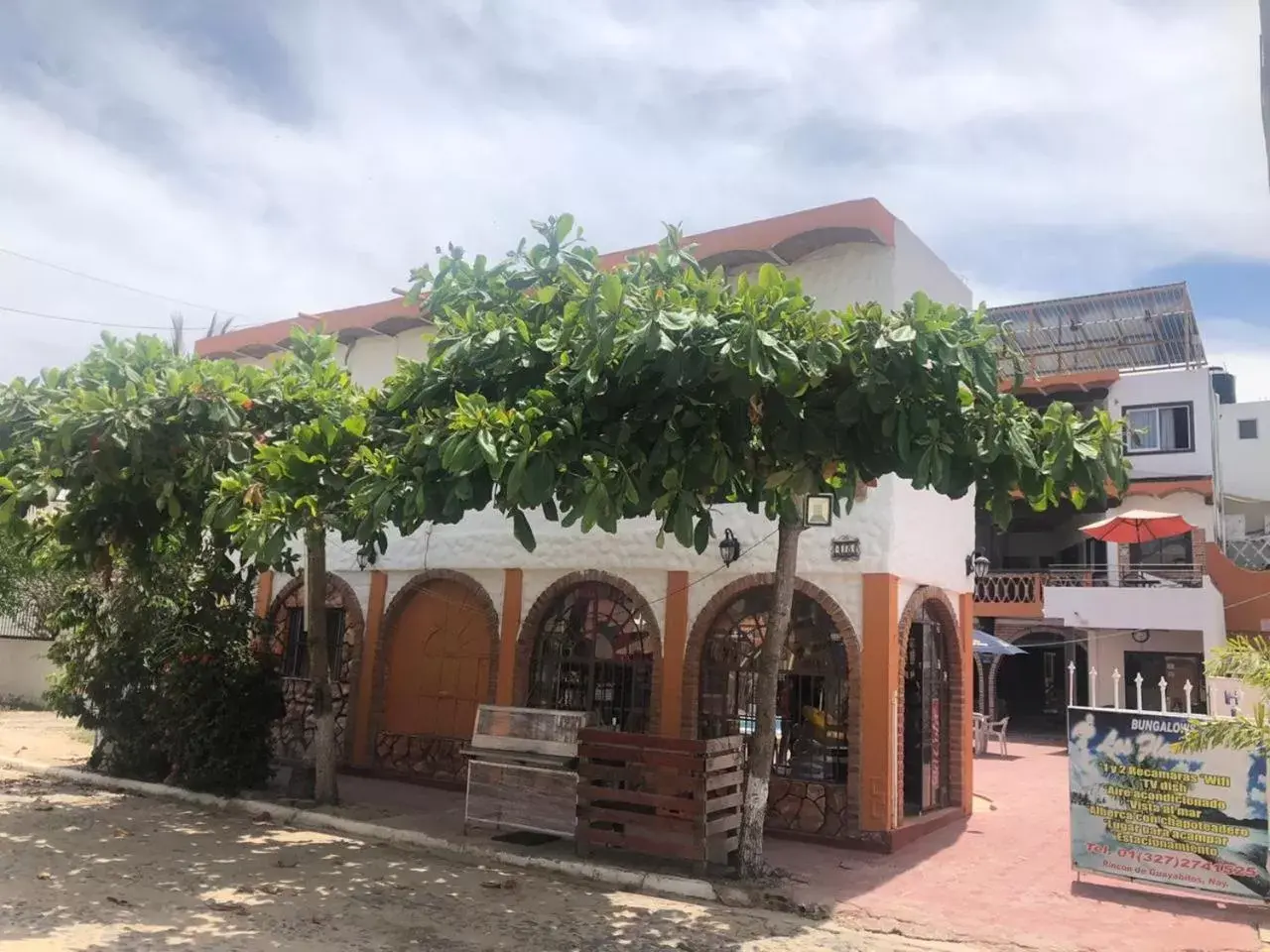 Property building in Bungalows Flamingos