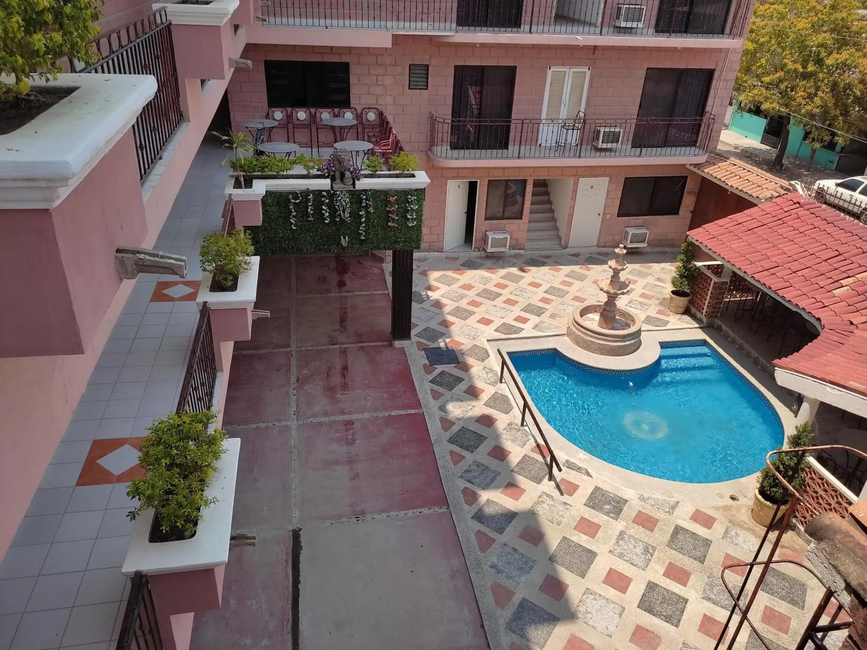 Garden, Pool View in Hotel Brisas Del Pacífico