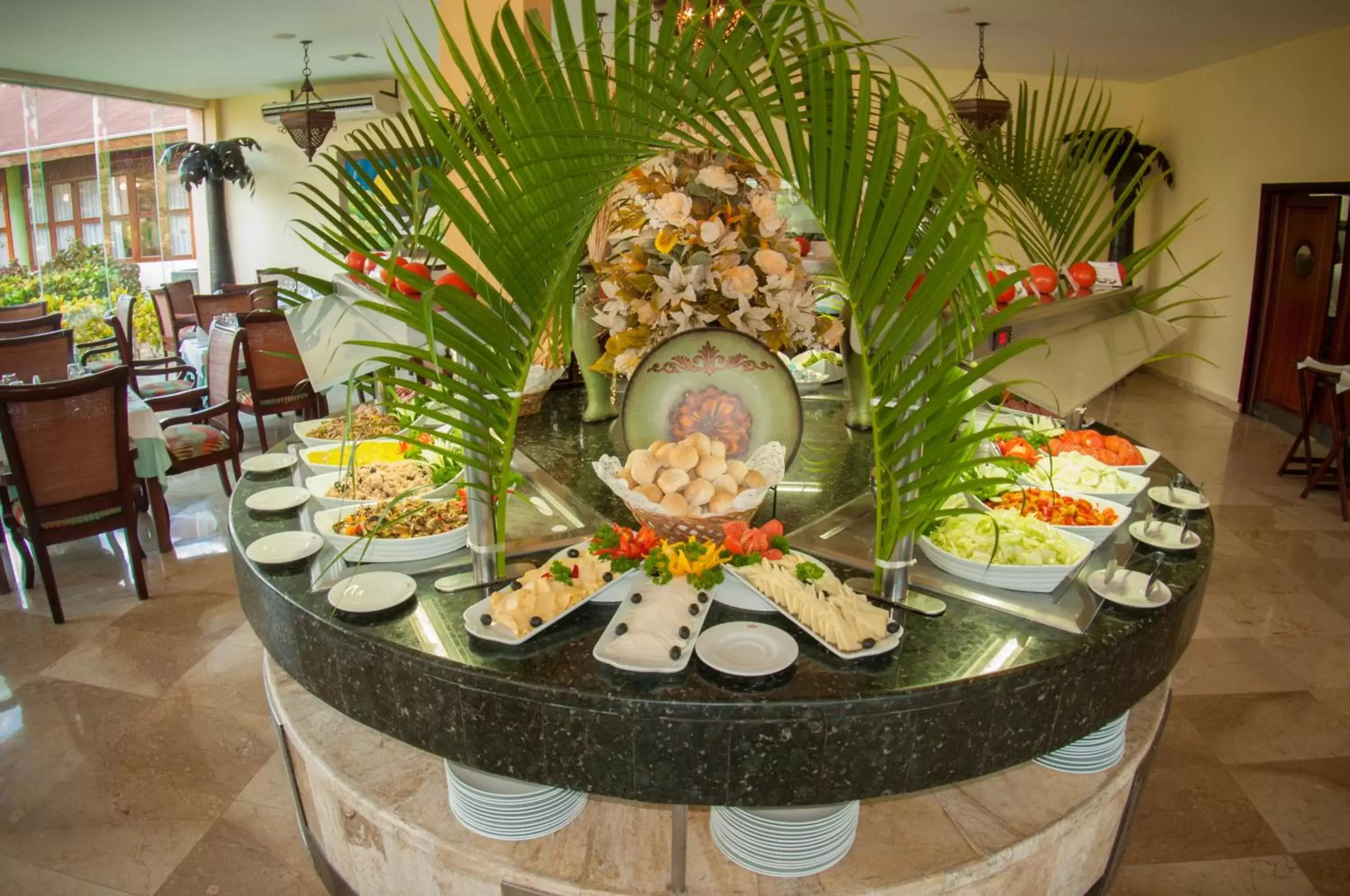 Food in Grand Palladium Palace Resort Spa & Casino - All Inclusive