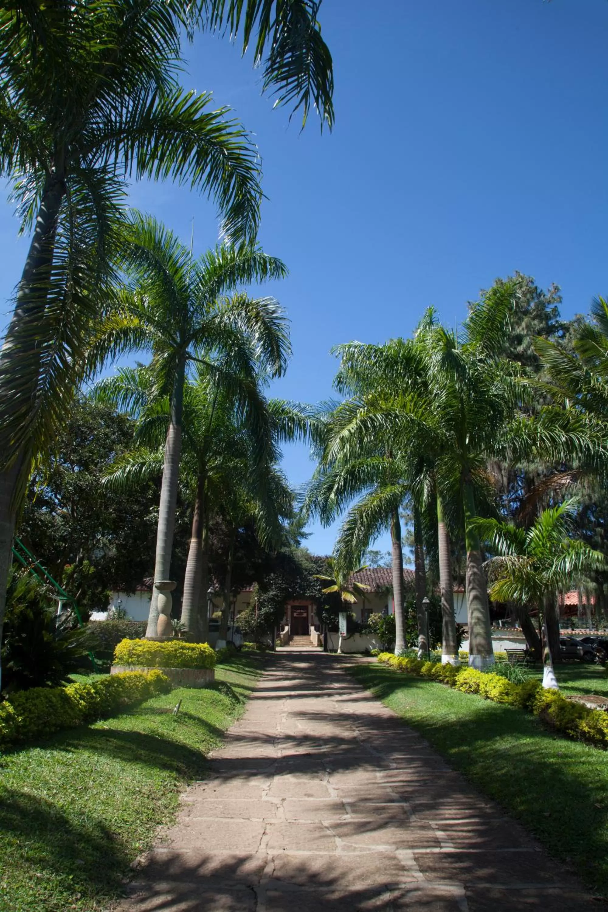 Property building in Hotel Hacienda Santa Barbara