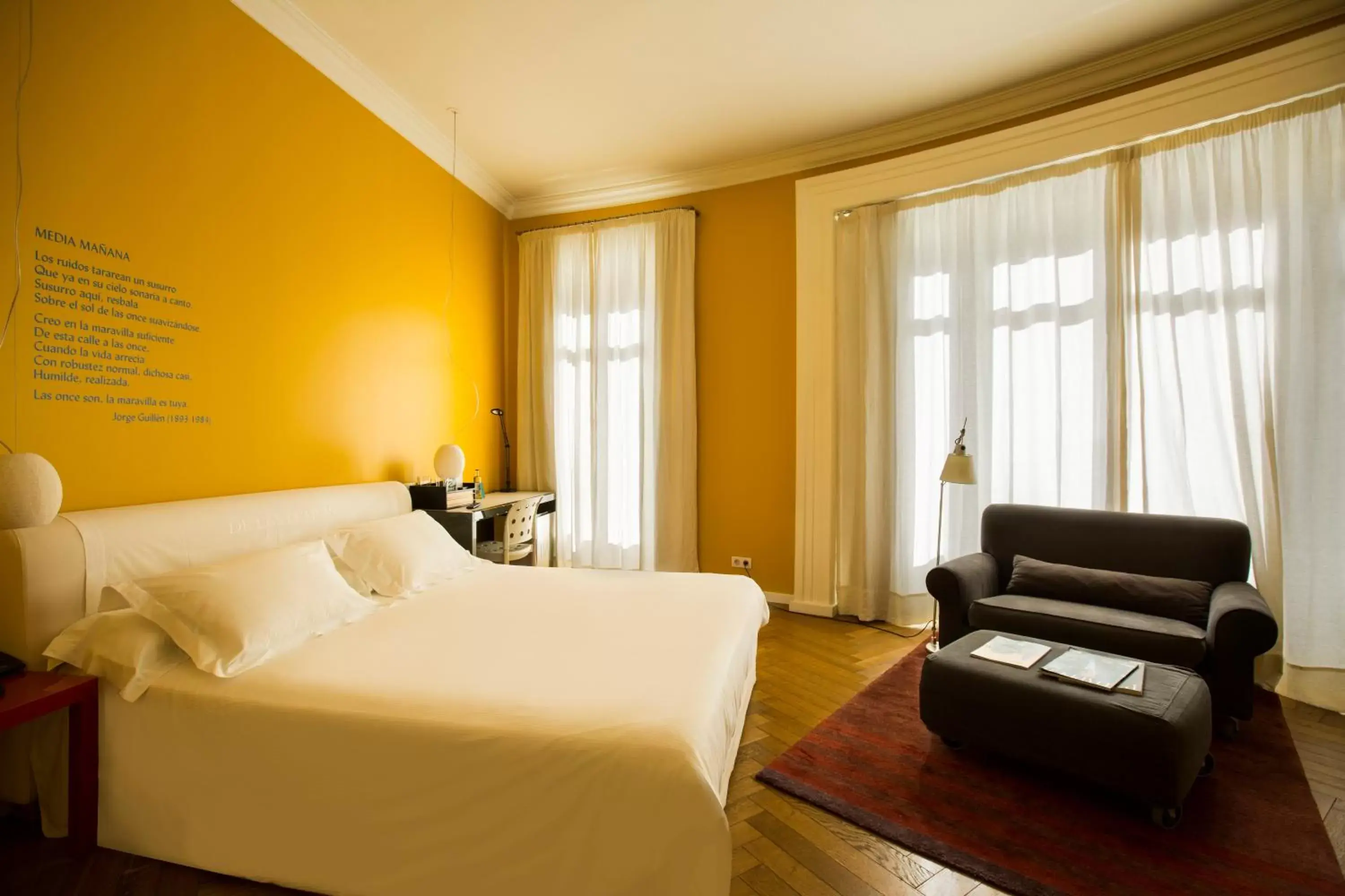 Superior Double or Twin Room in Iberostar Las Letras Gran Via Superior Double or Twin Room in Iberostar Las Letras Gran Via