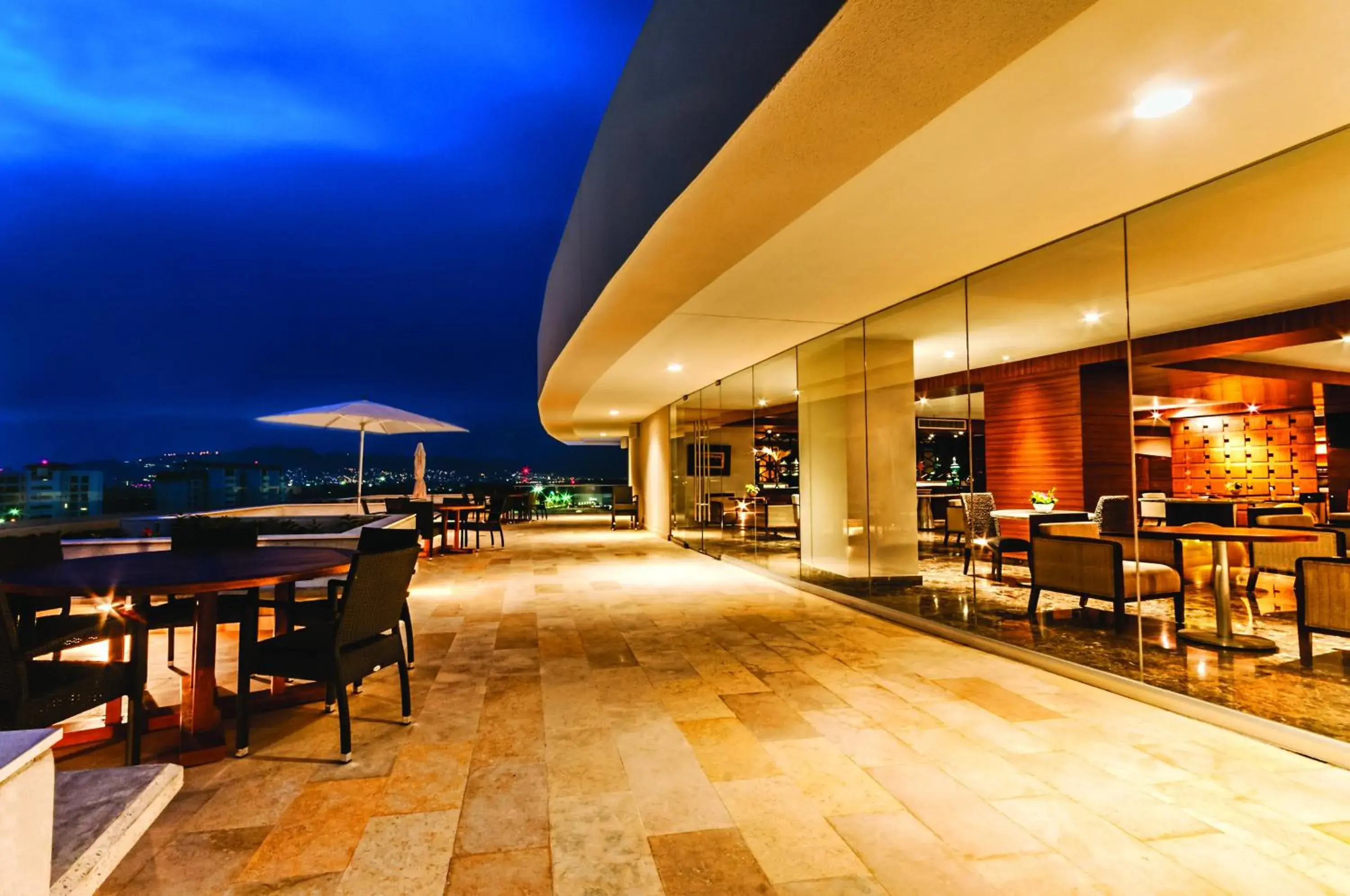 Lounge or bar, Restaurant/Places to Eat in Palacio Mundo Imperial Riviera Diamante Acapulco