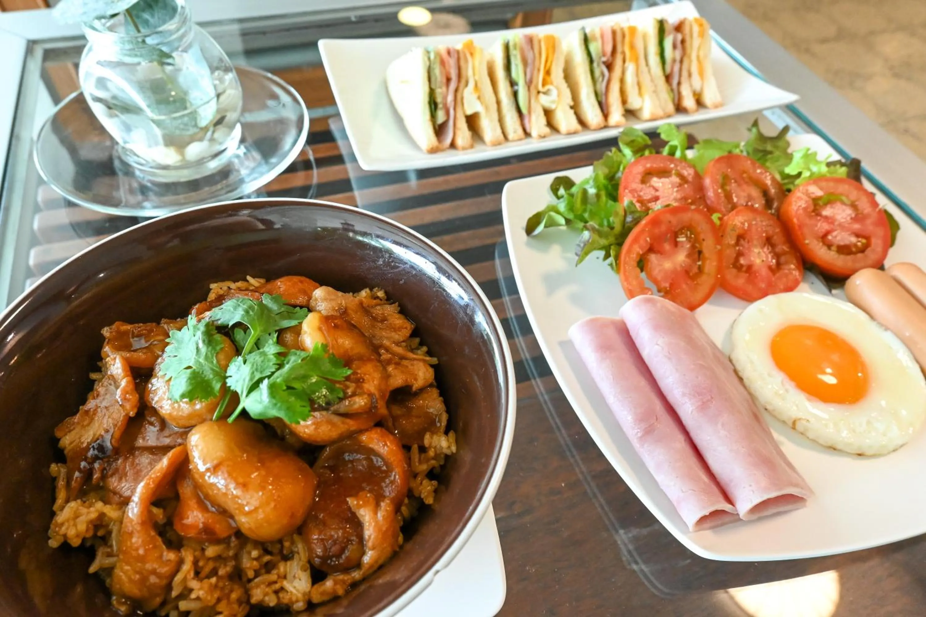 Breakfast in The Krungkasem Srikrung Hotel