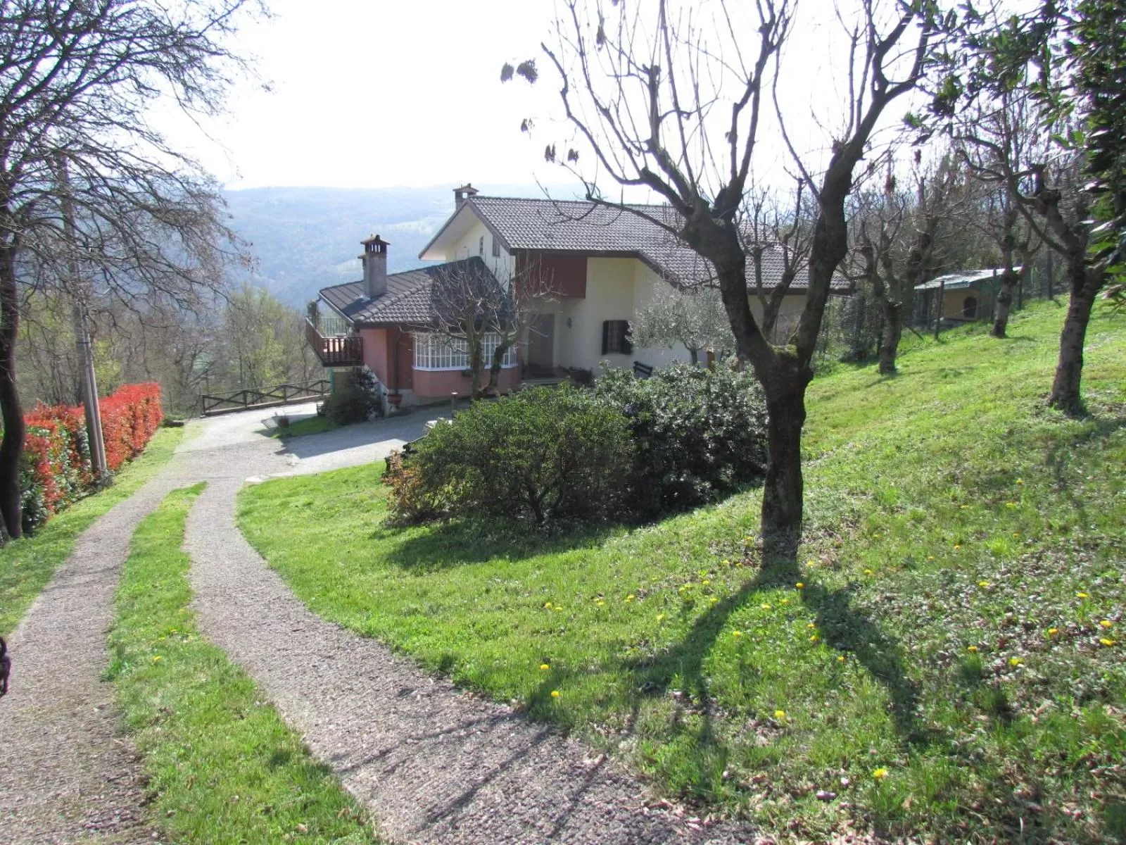 Facade/entrance in B&B Il Suono del Bosco