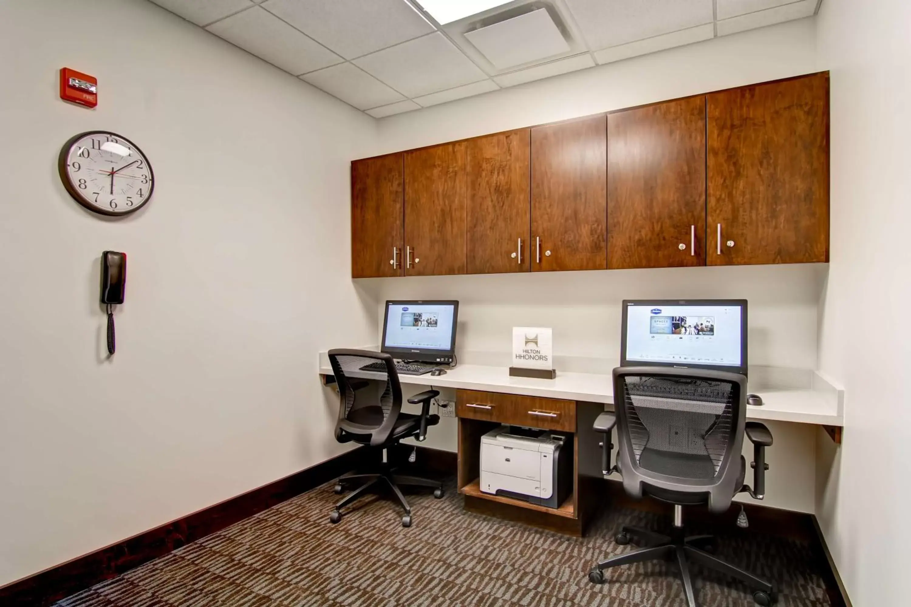 Business facilities, Business Area/Conference Room in Hampton Inn & Suites Detroit/Troy