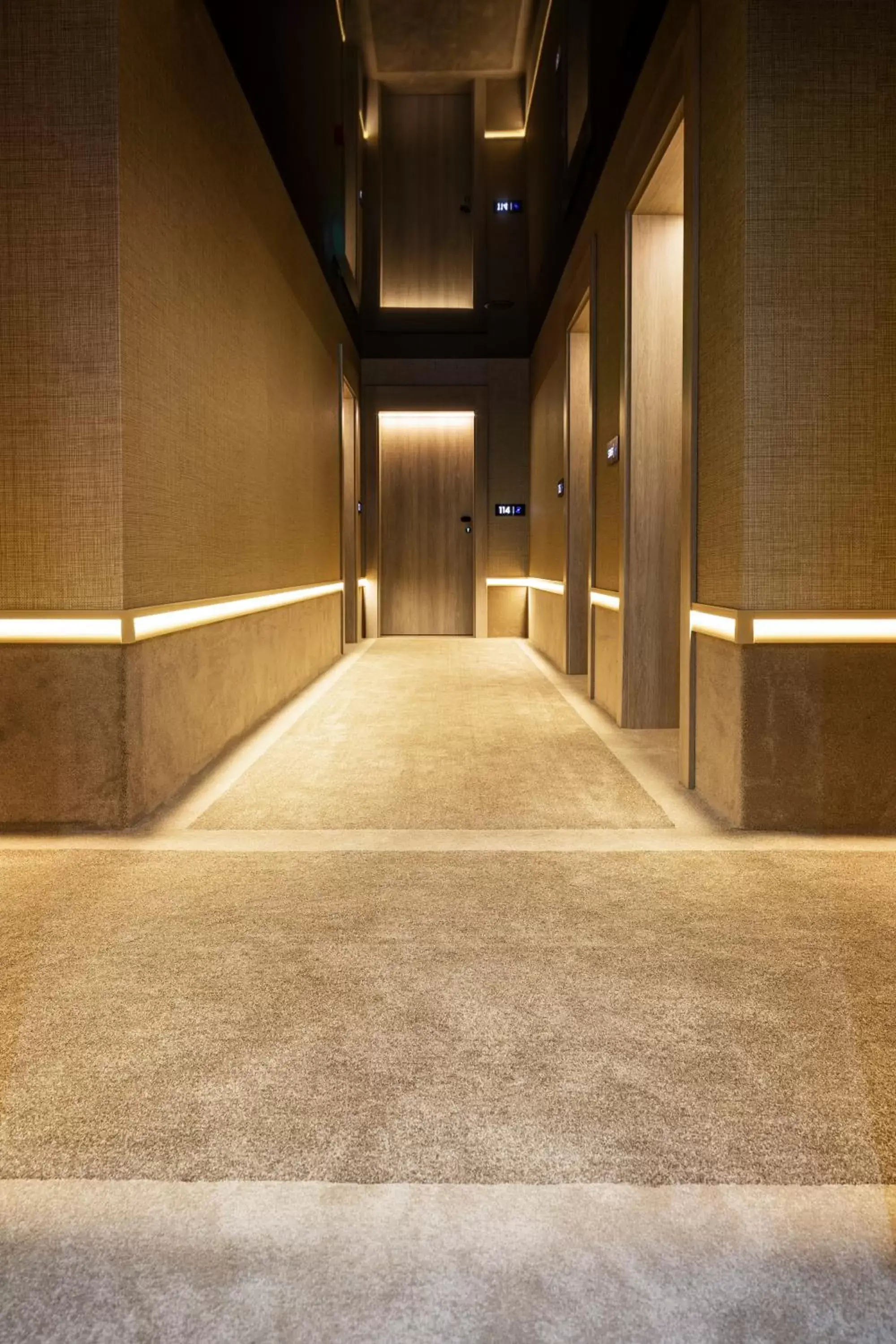 Property building in -- ESTE PARK HOTEL -- part of Urban Chic Luxury Design Hotels - Parking & Compliments - next to Shopping & Dining Mall Plovdiv Property building in -- ESTE PARK HOTEL -- part of Urban Chic Luxury Design Hotels - Parking & Compliments - next to Shopping & Dining Mall Plovdiv