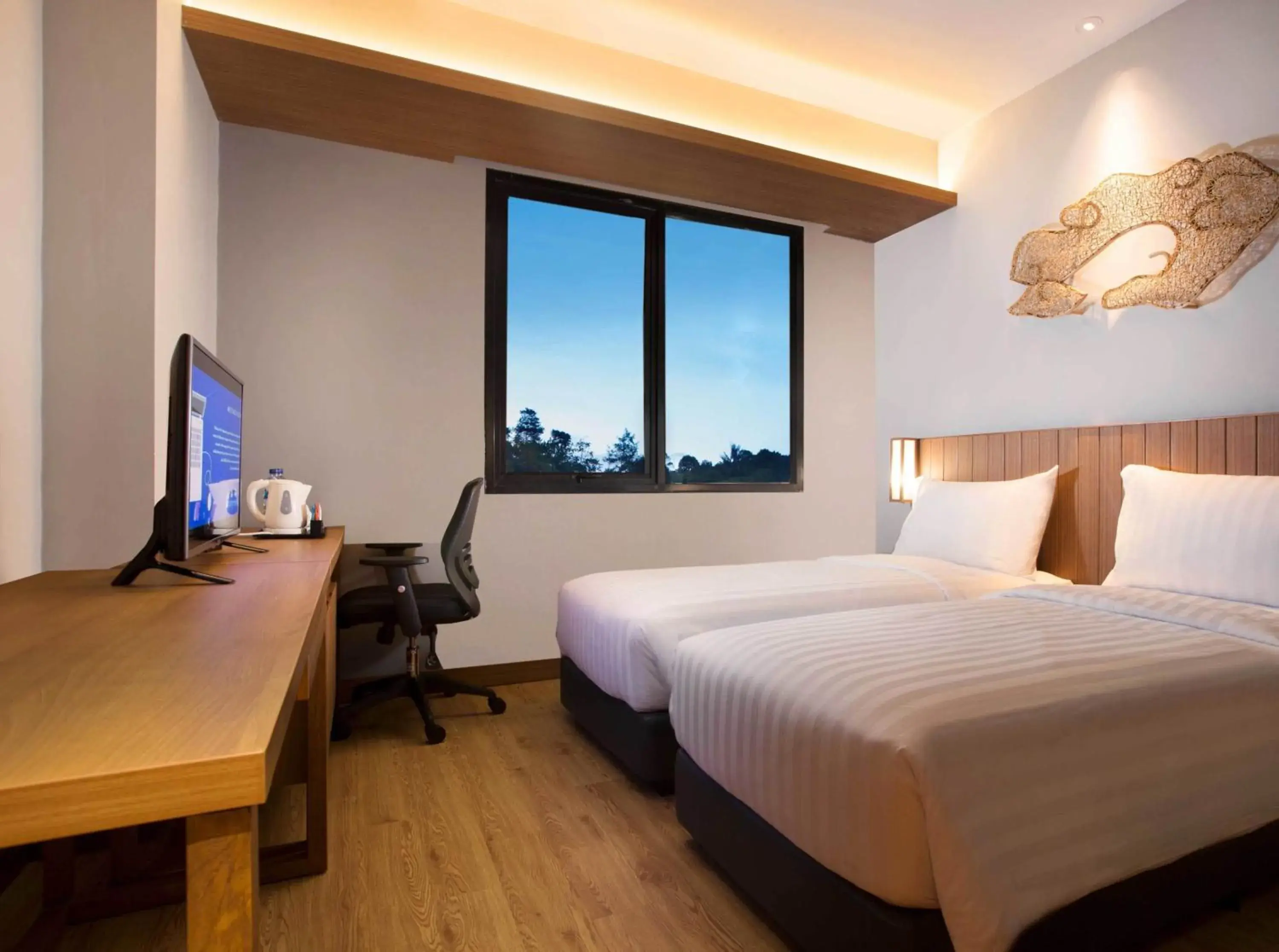 Bedroom, Bed in Batiqa Hotel Cirebon