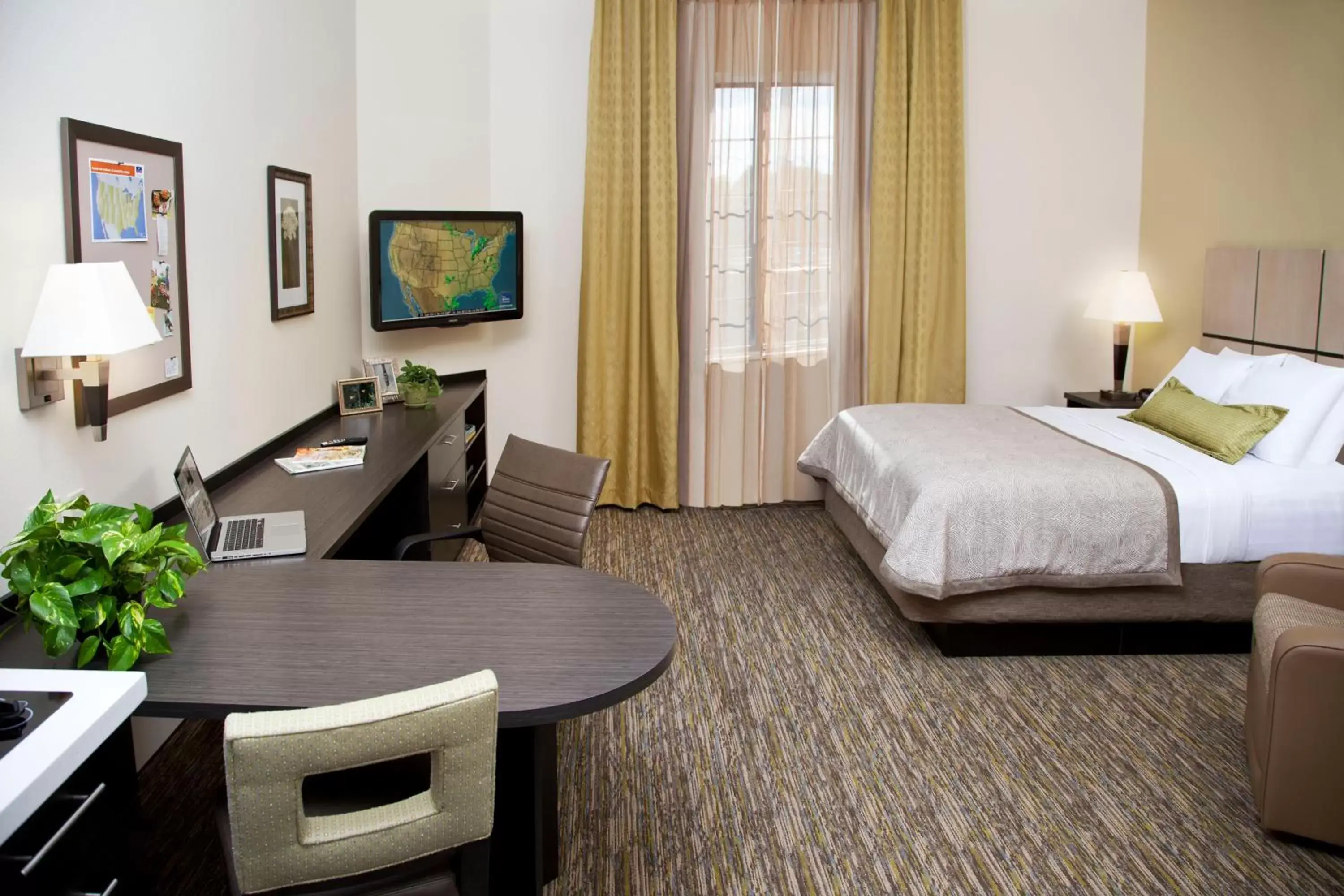 Standard Room in Candlewood Suites Atlanta West I-20, an IHG Hotel