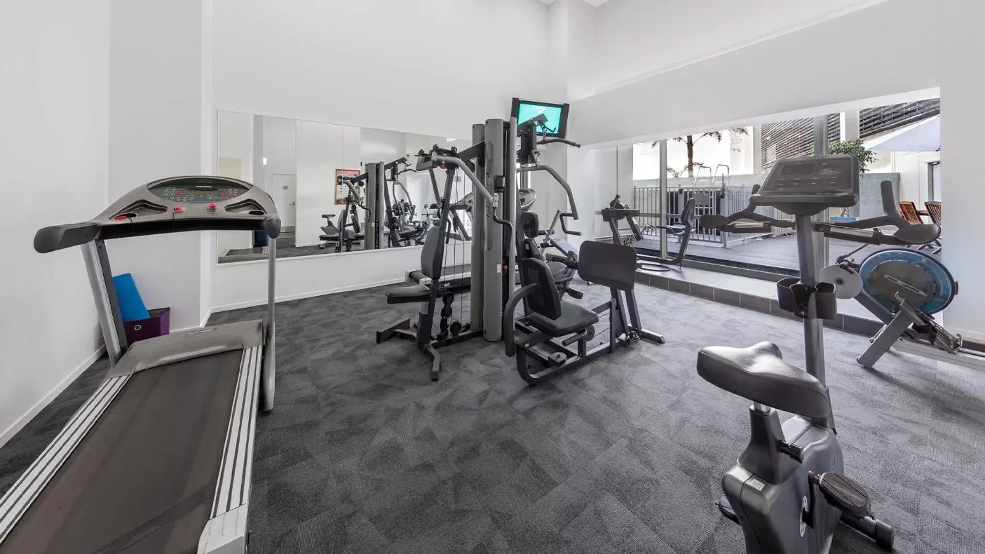 Activities, Fitness Center/Facilities in Auckland Harbour Suites