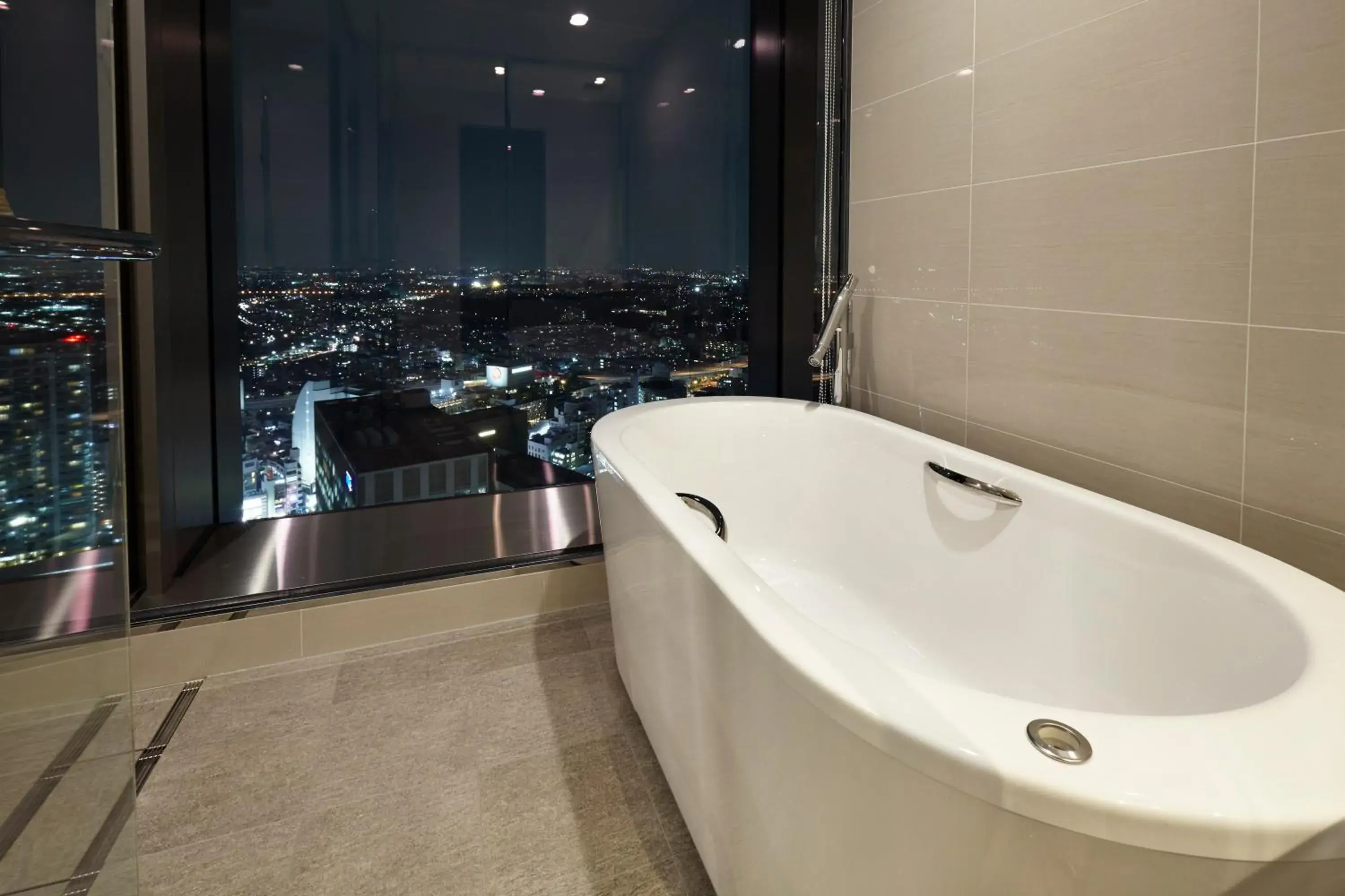 Night, Bathroom in Futakotamagawa Excel Hotel Tokyu