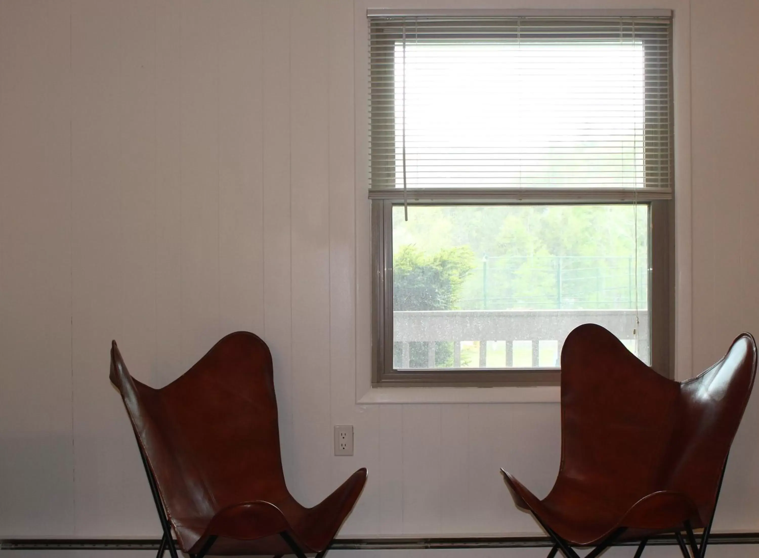 Seating Area in Catskill Seasons Inn