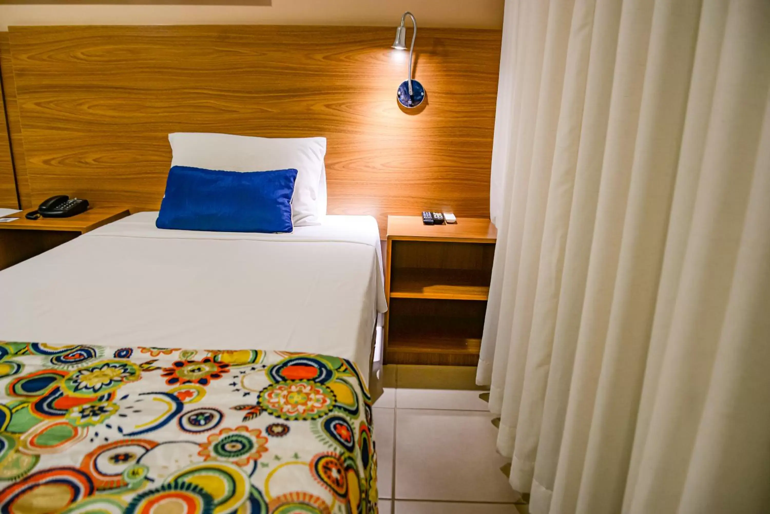 Bedroom, Bed in Comfort Hotel Bauru Bedroom, Bed in Comfort Hotel Bauru