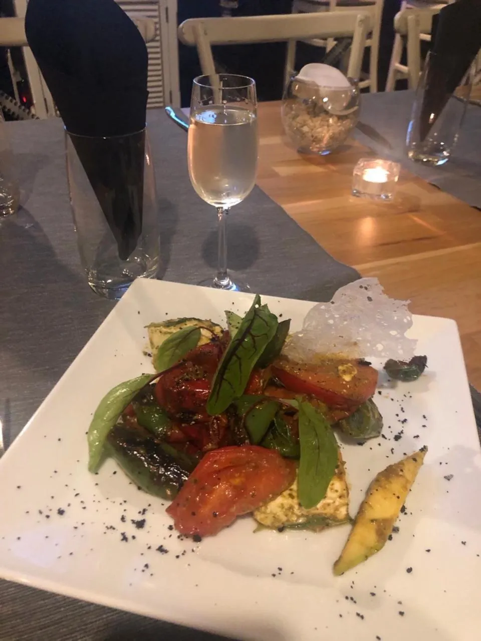 Food in All Seasons Residence Design Hotel - Free parking