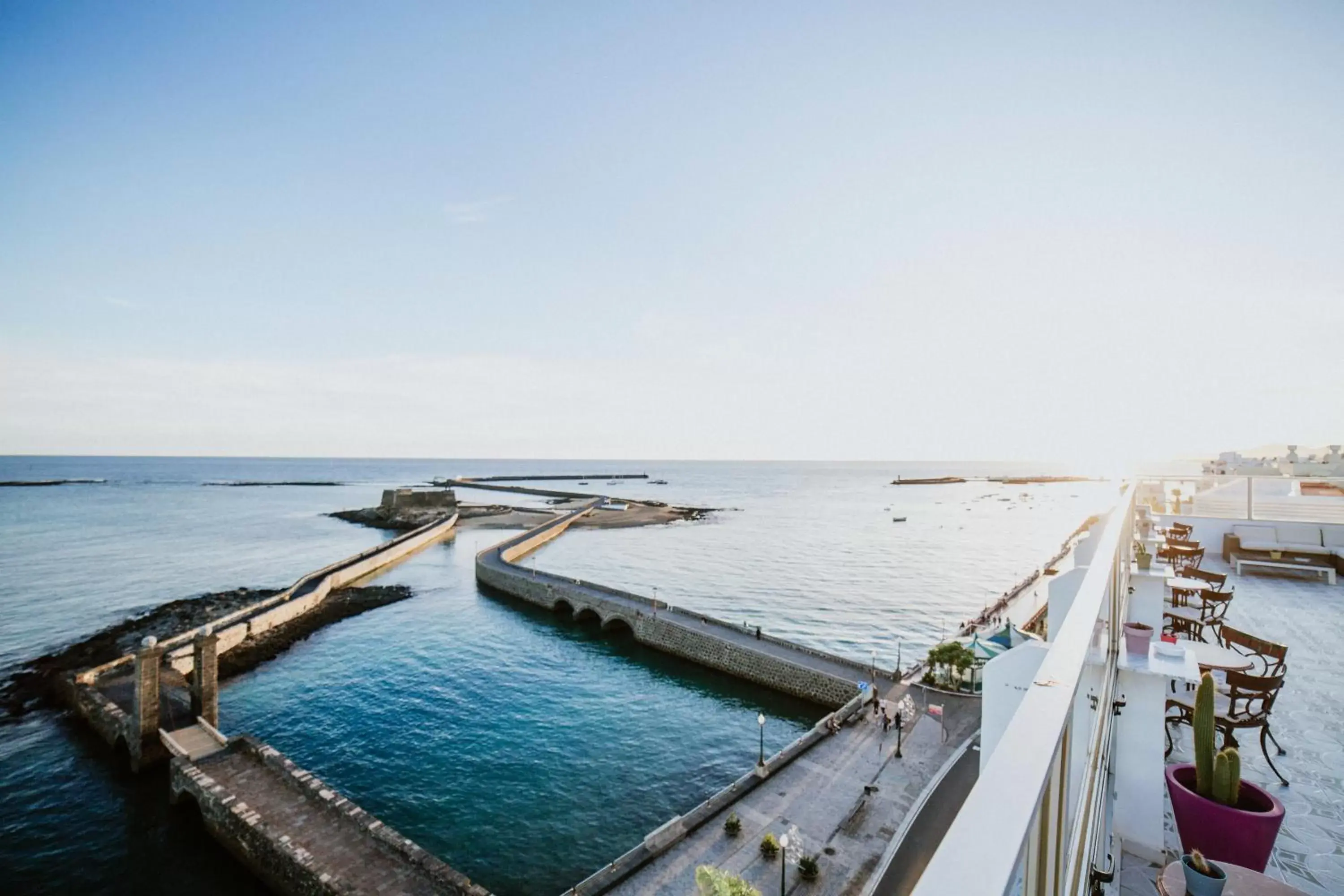 Property building in Hotel Miramar Property building in Hotel Miramar