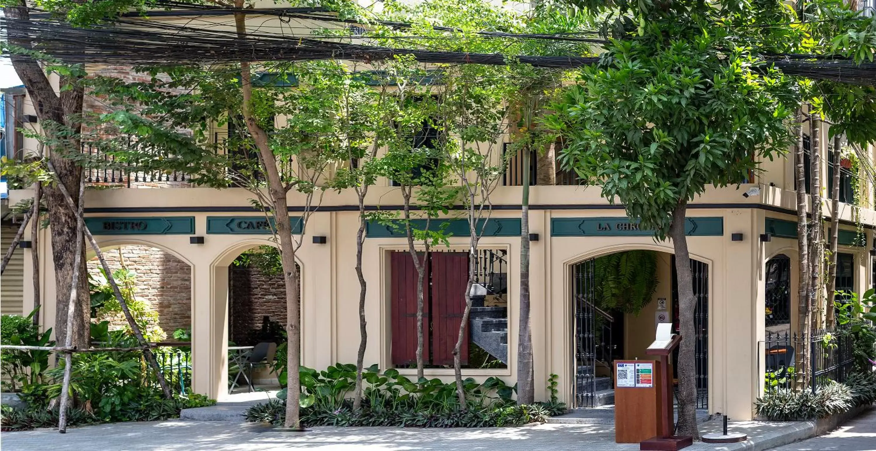 Property building in La Chronique Hotel Property building in La Chronique Hotel