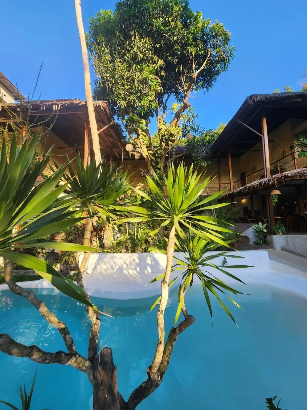 Swimming Pool in Happiness Boutique Resort