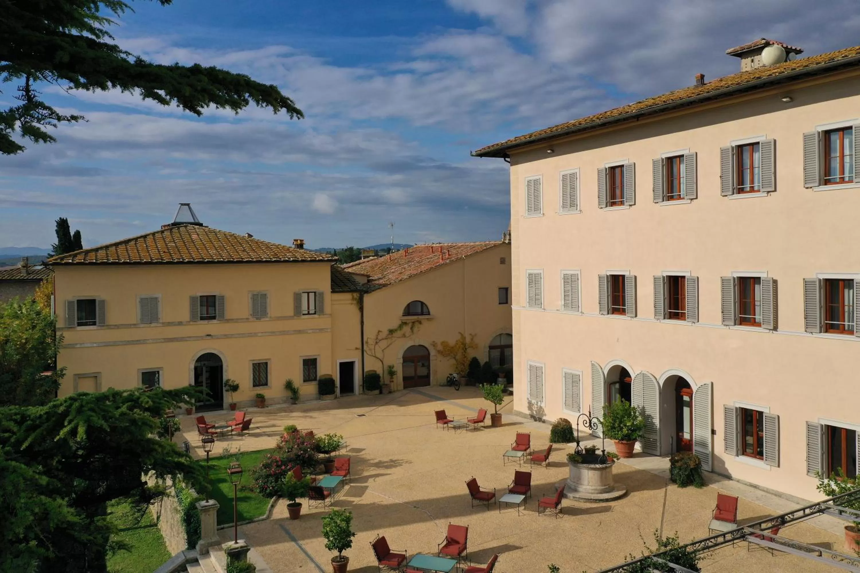 Property building in Villa Sabolini